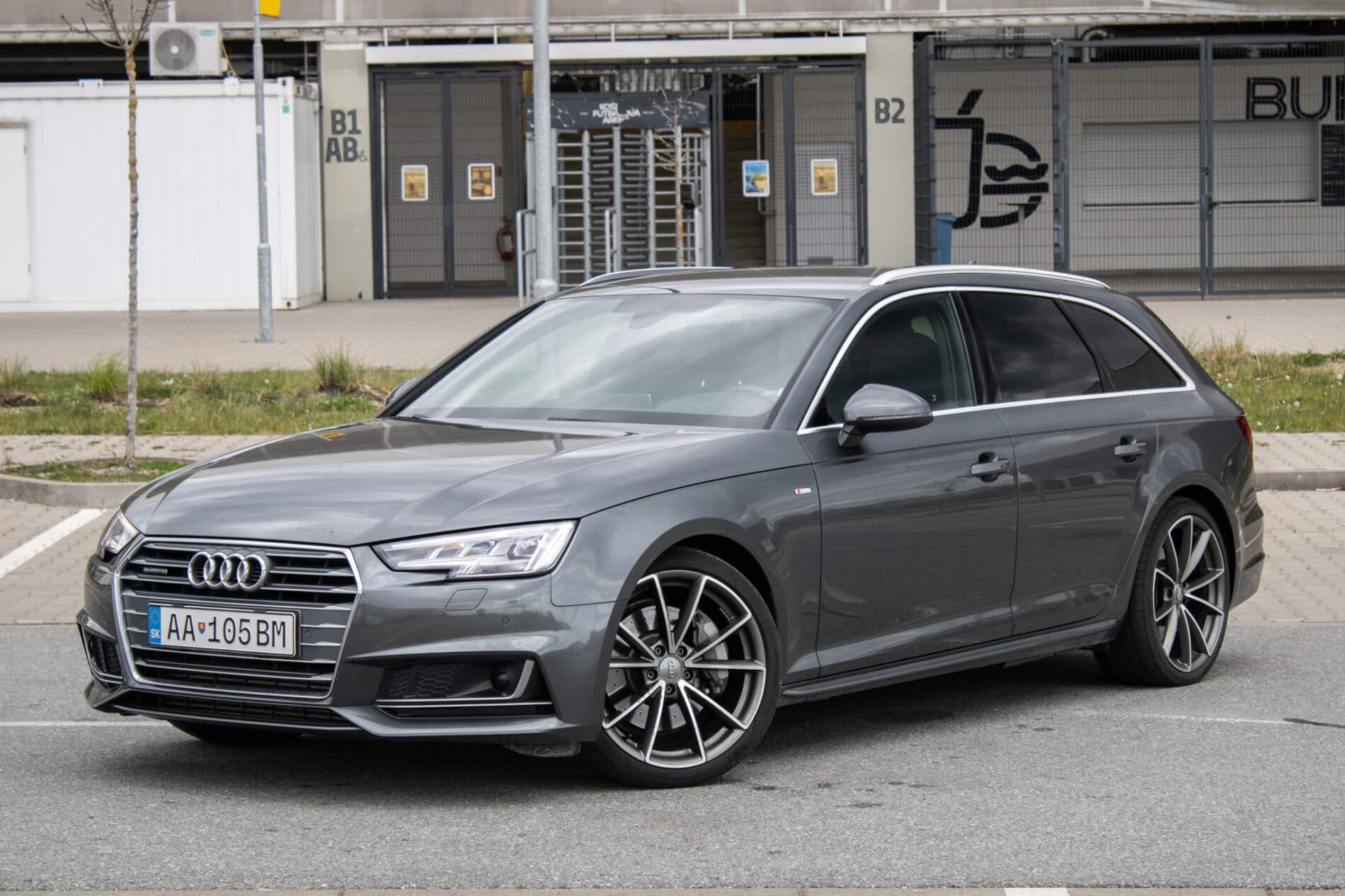2018 AUDI A4