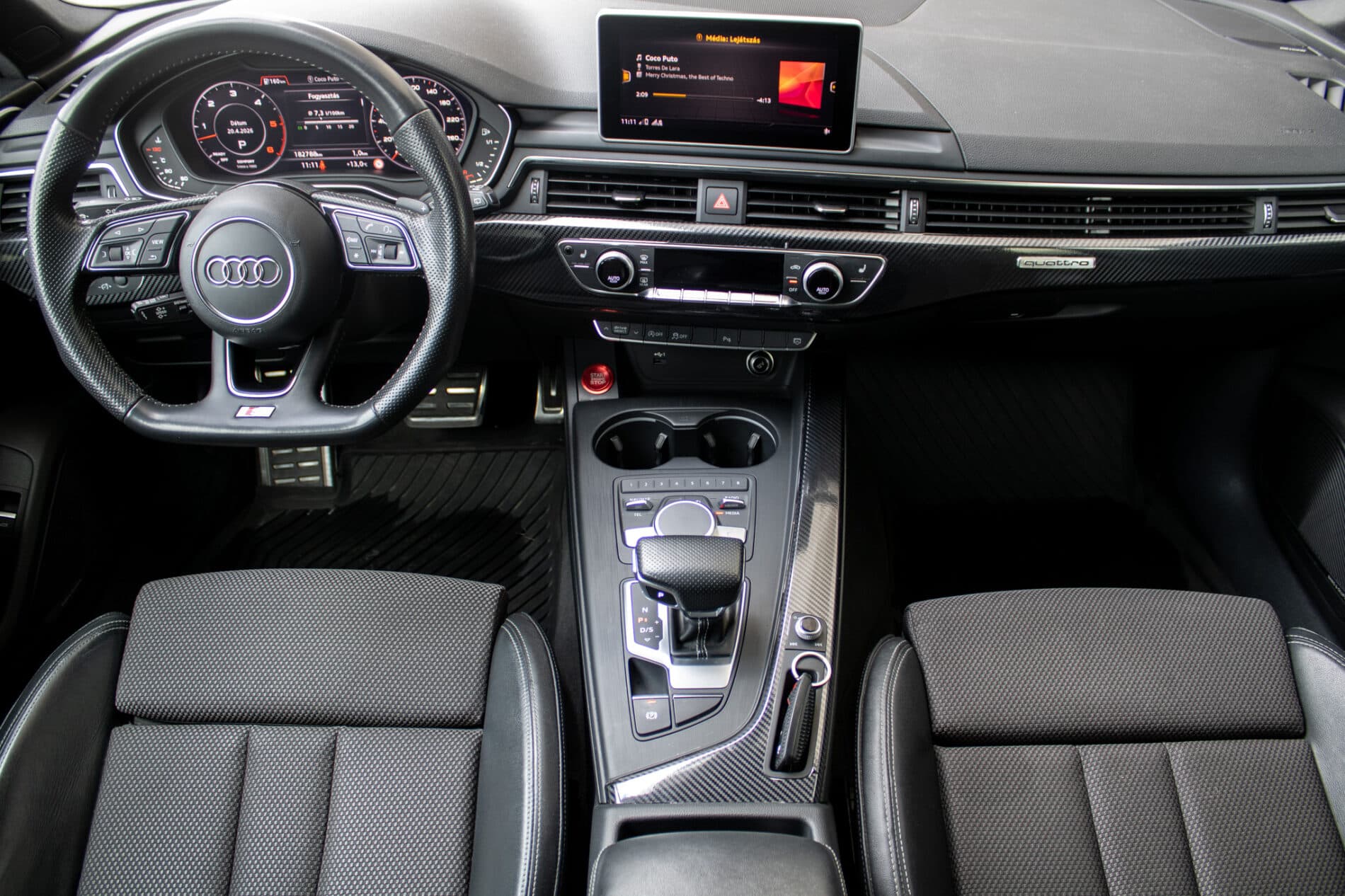 2018 AUDI A4, šedá kombi, 182 788 km