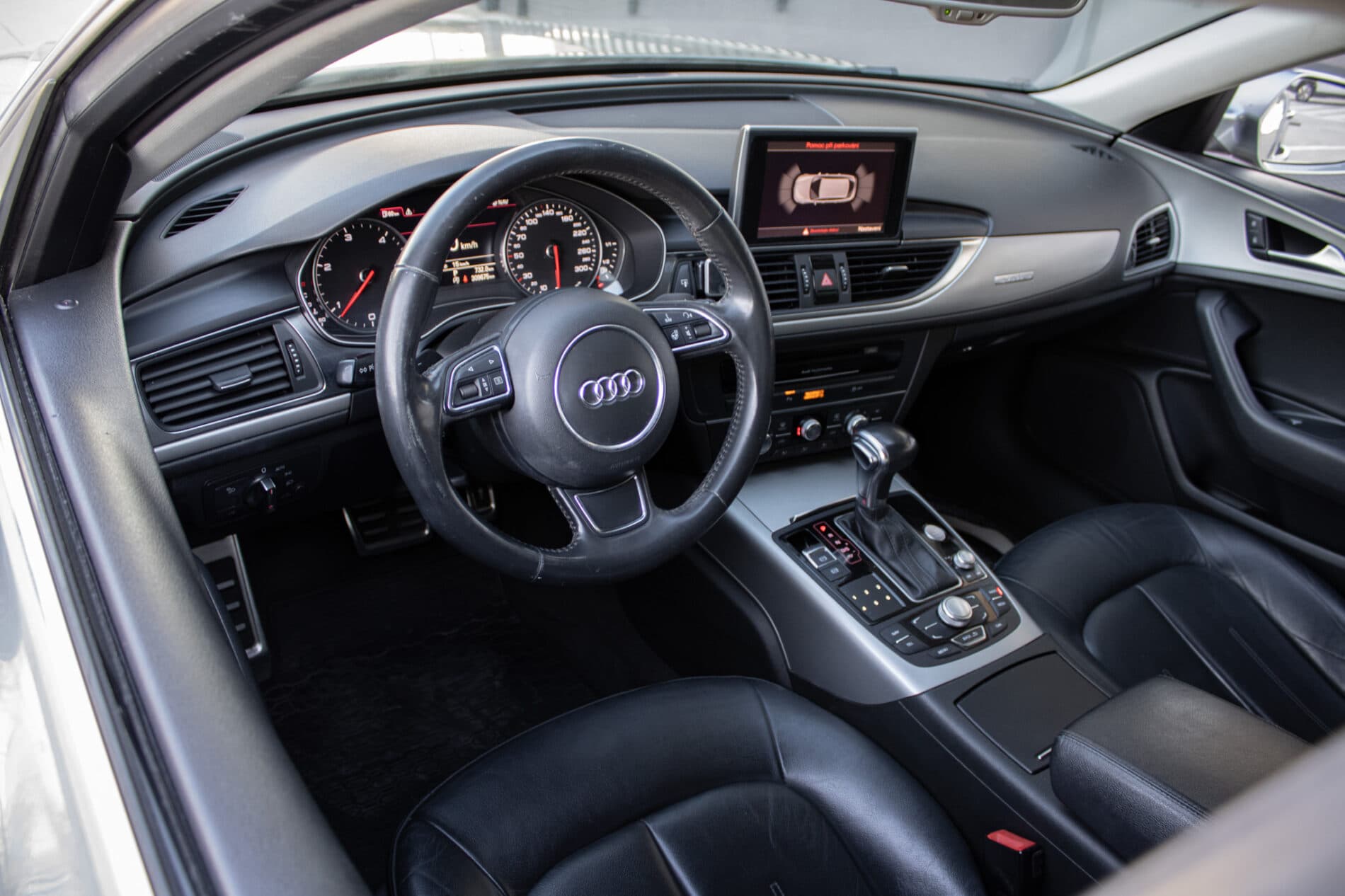 2011 AUDI A6, šedá kombi, 309 675 km