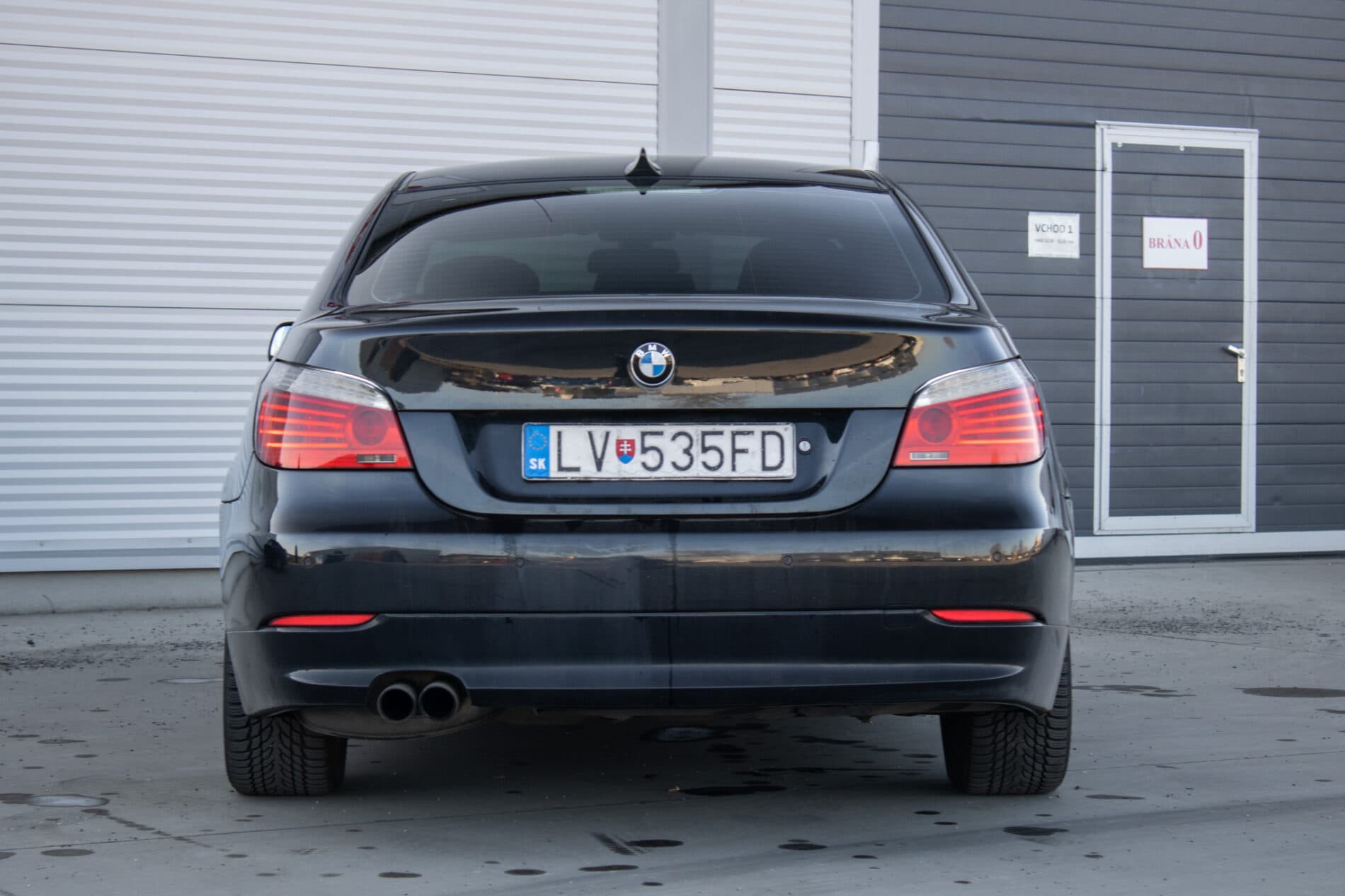 2008 BMW 535d, černá sedan, 454 382 km