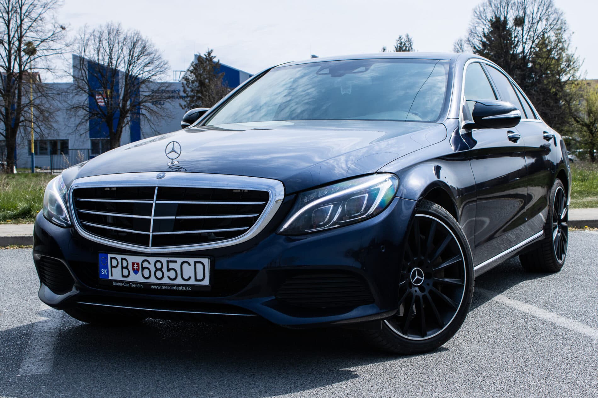 2015 Mercedes-Benz C 400, modrá sedan, 191 643 km
