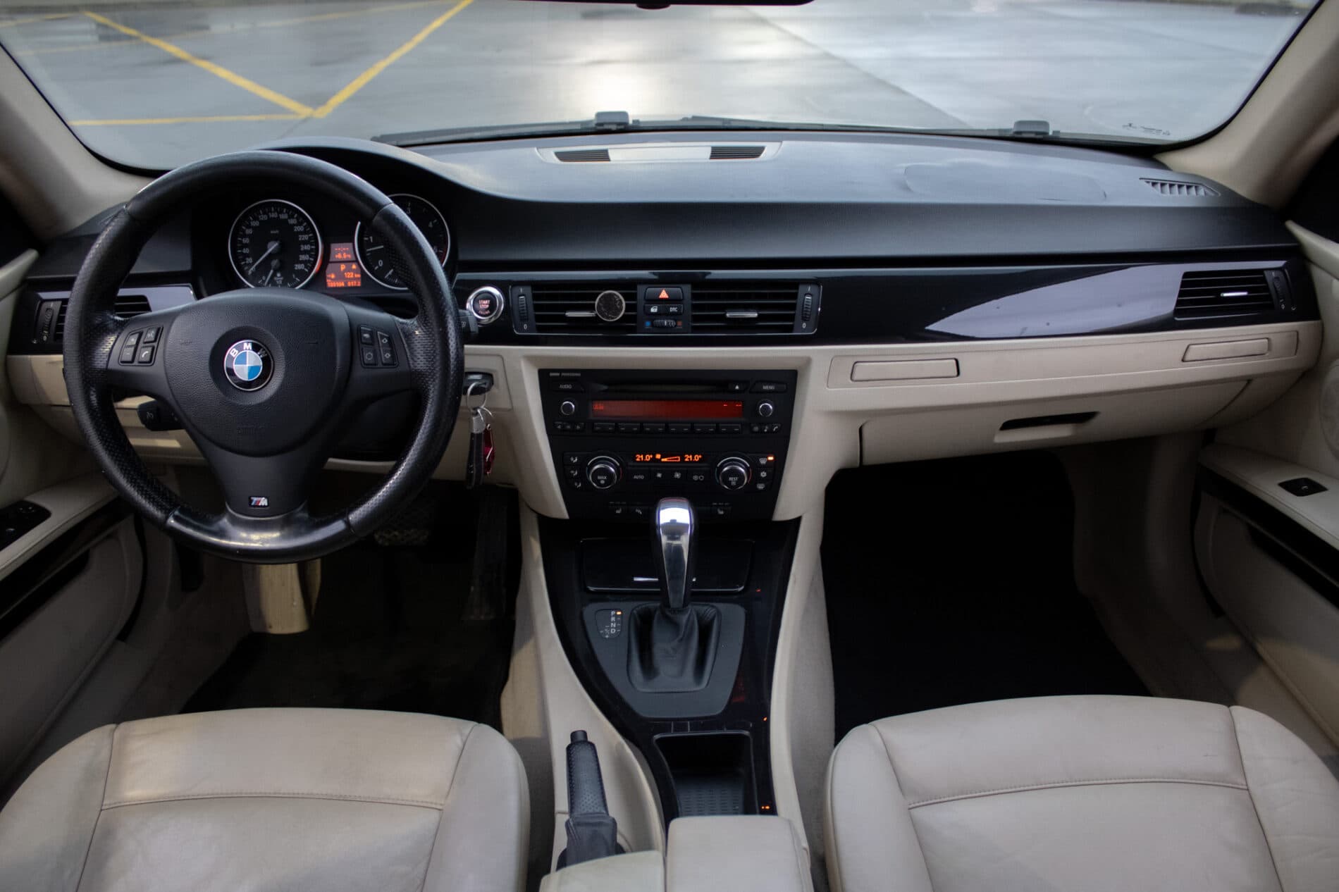 2007 BMW 330d, šedá kupé, 189 104 km