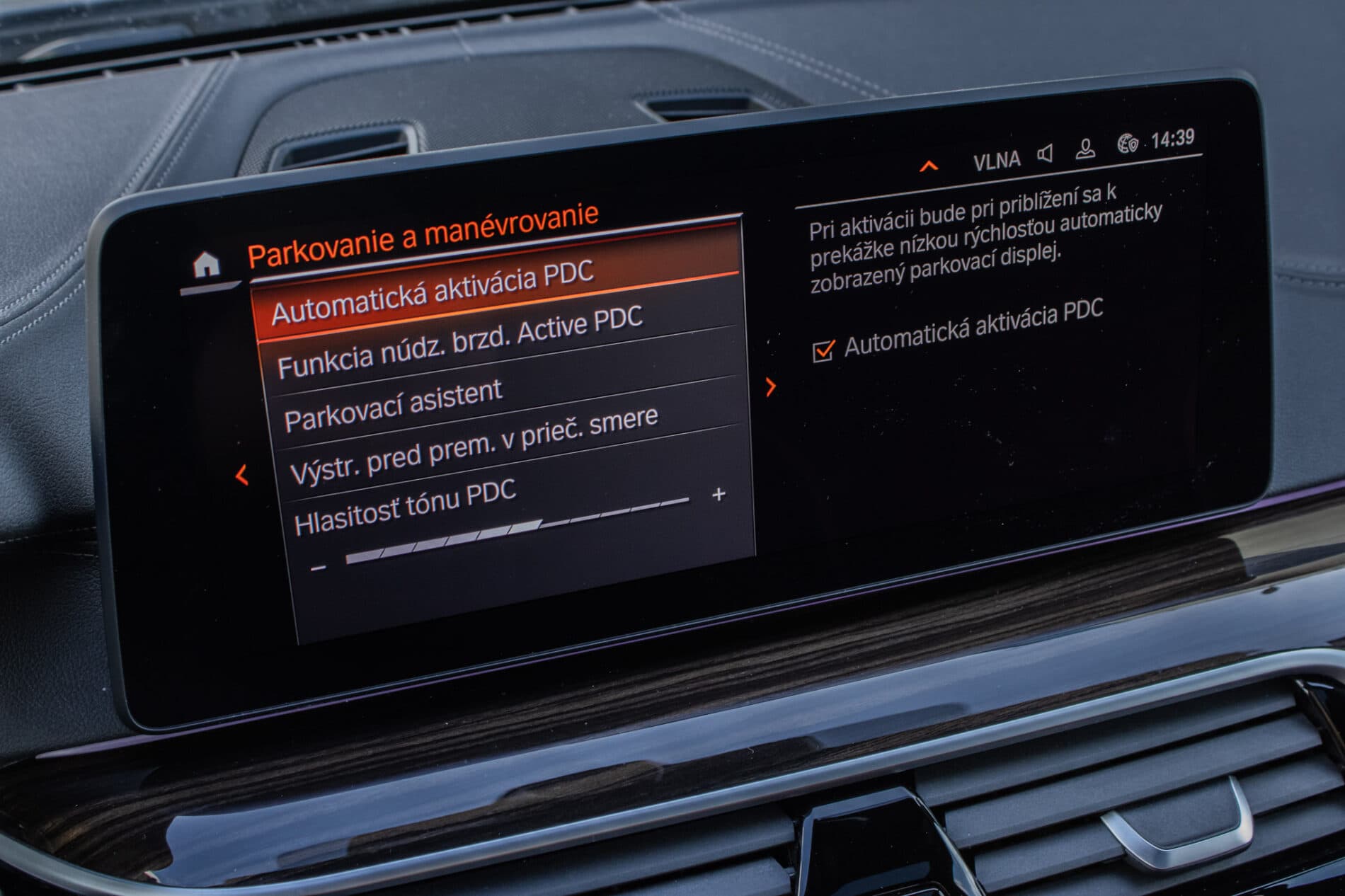 2021 BMW 540d, šedá sedan, 46 152 km