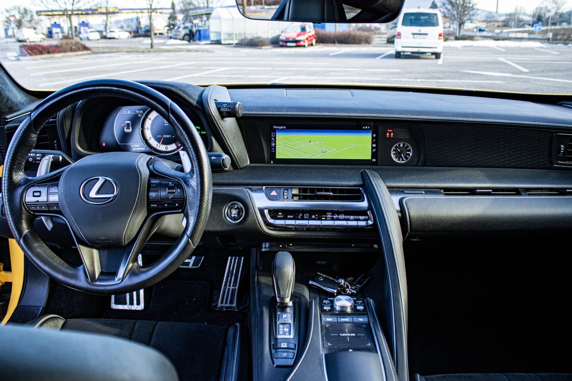 2023 Lexus LC 500, žlutá kupé, 33 321 km