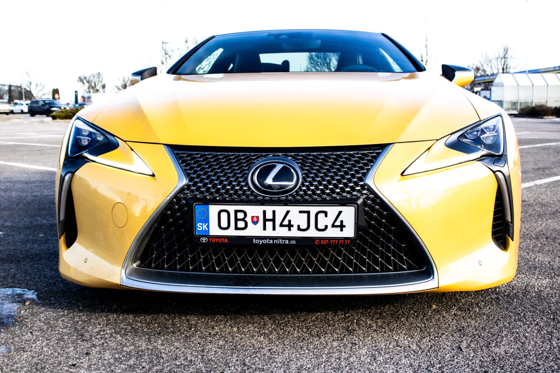 2023 Lexus LC 500, žlutá kupé, 33 321 km