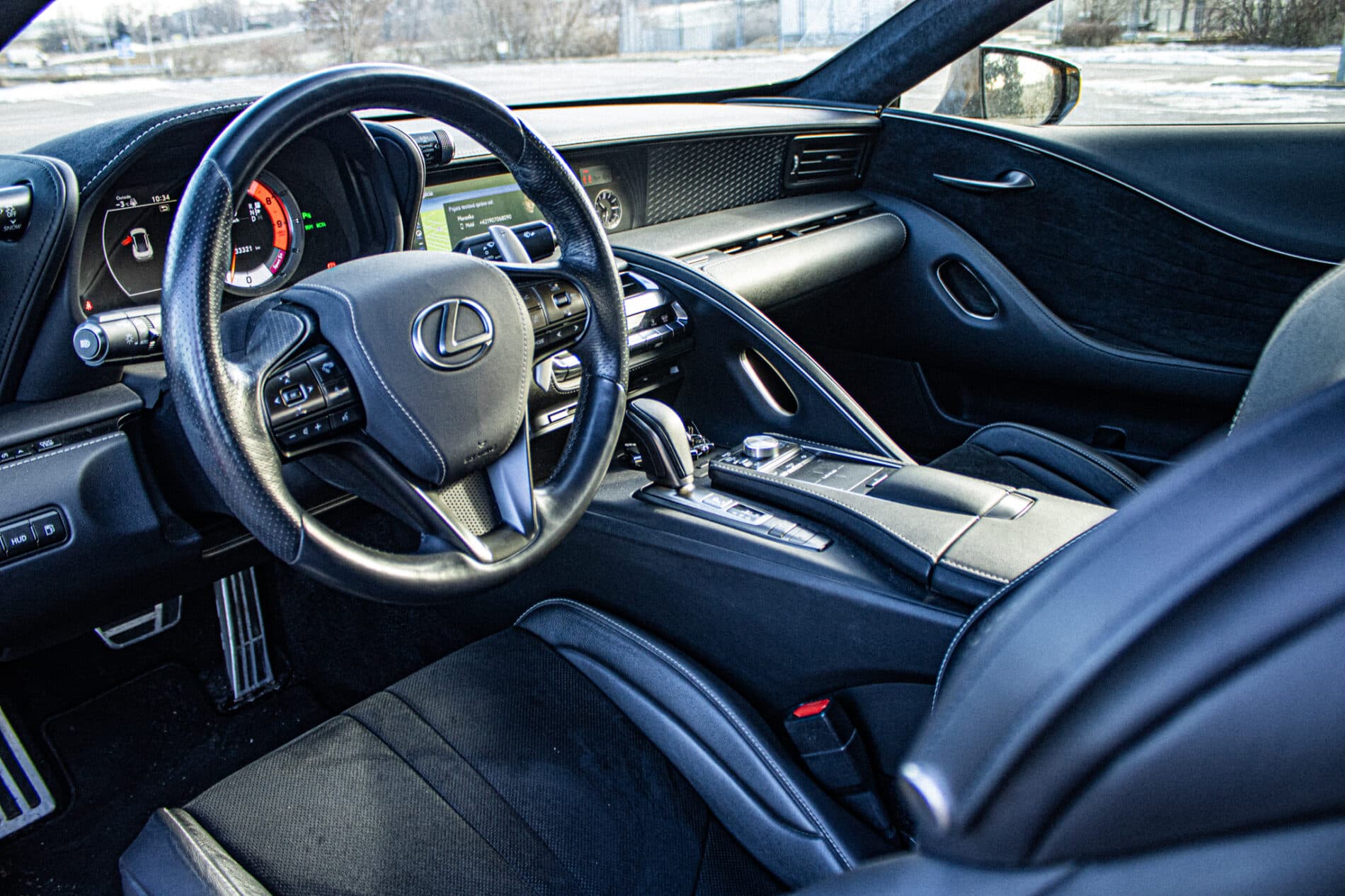 2023 Lexus LC 500, žlutá kupé, 33 321 km