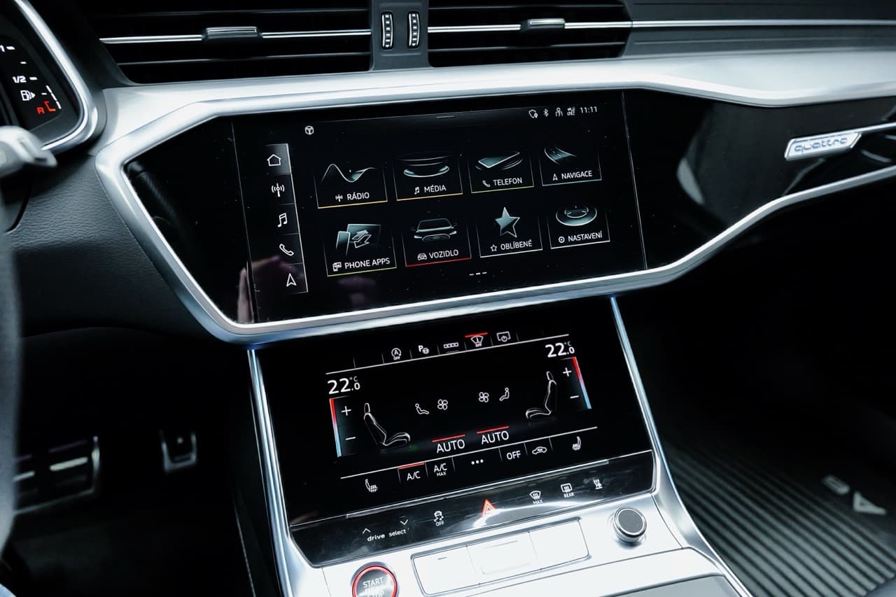 2022 AUDI S6 Avant, antracitová kombi, 45 300 km