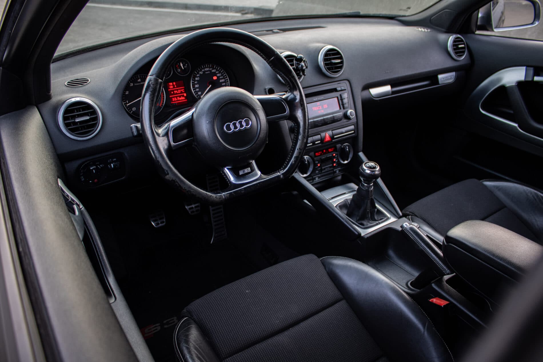 2007 AUDI S3, černá hatchback, 216 735 km
