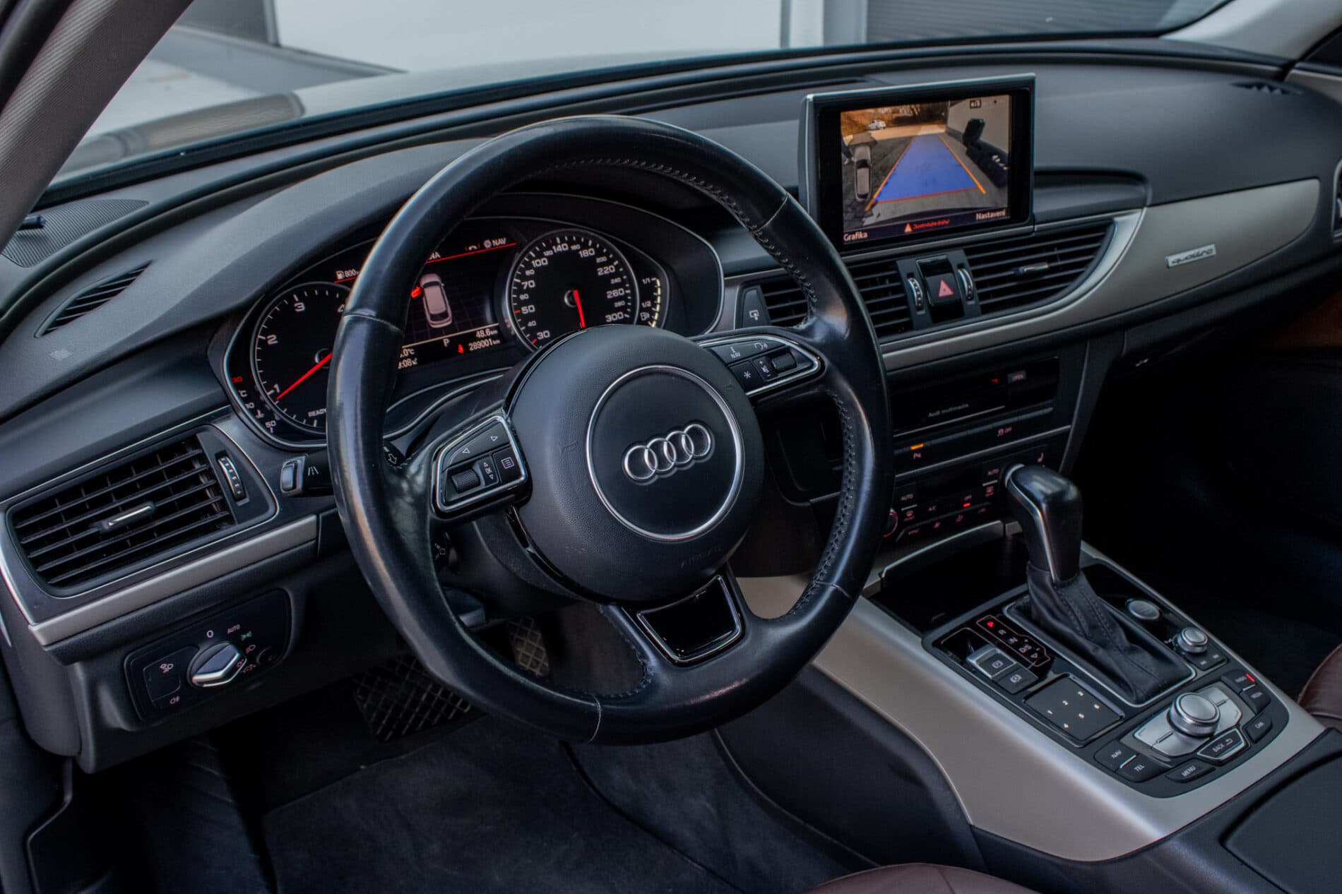 2016 AUDI A6, šedá kombi, 289 001 km