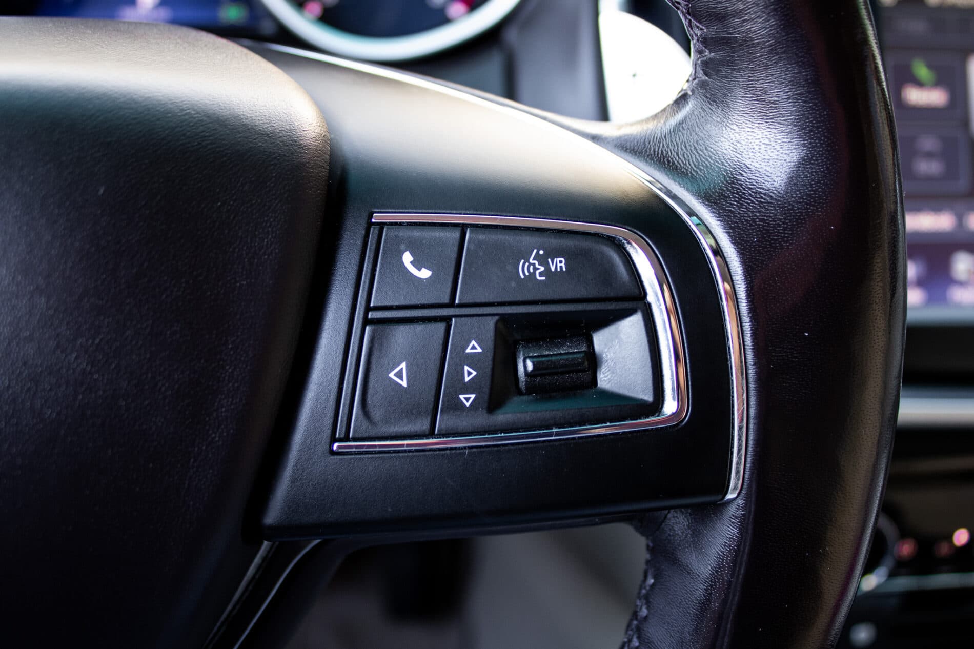 2015 Maserati Ghibli, červená sedan, 108 508 km