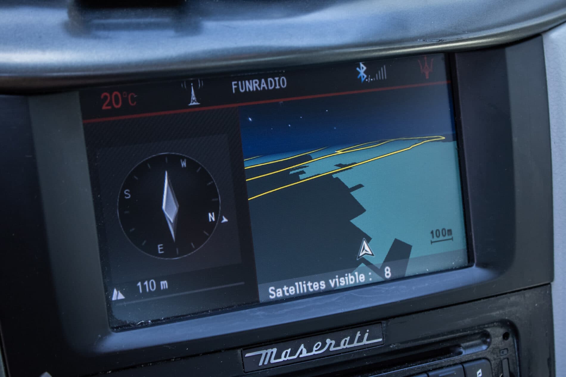 2008 Maserati GranTurismo, šedá kupé, 93 880 km
