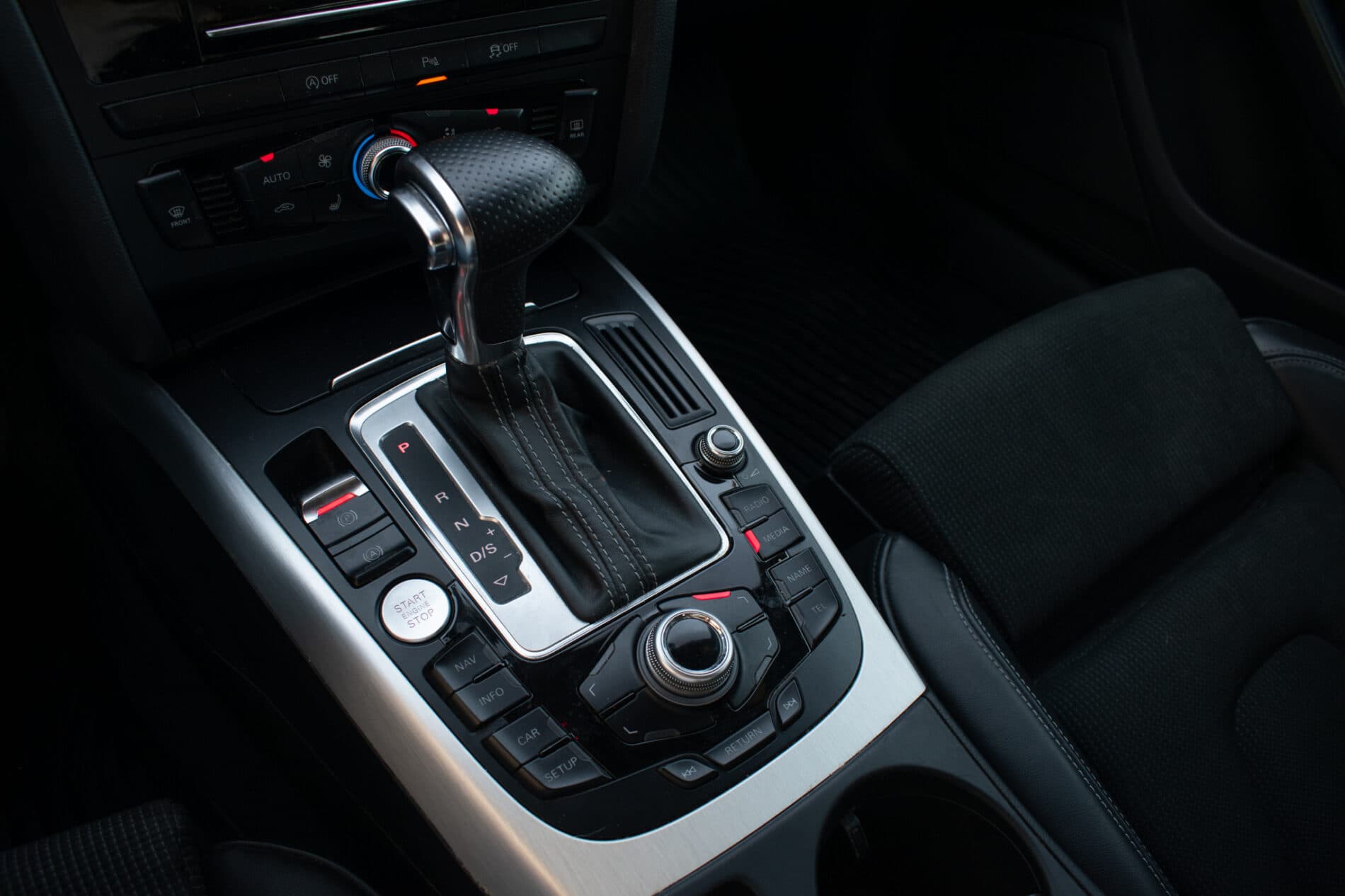 2016 AUDI A5, stříbrná, 111 053 km