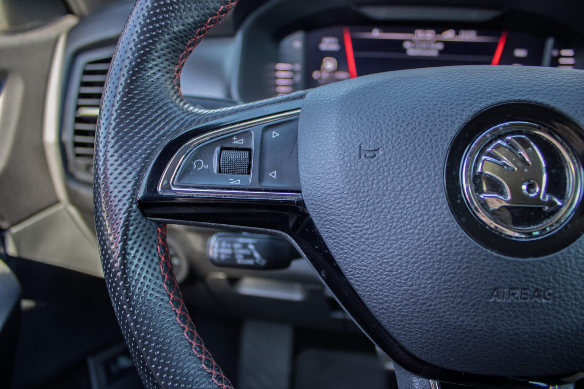 2019 Skoda Kodiaq RS, červená suv, 174 325 km