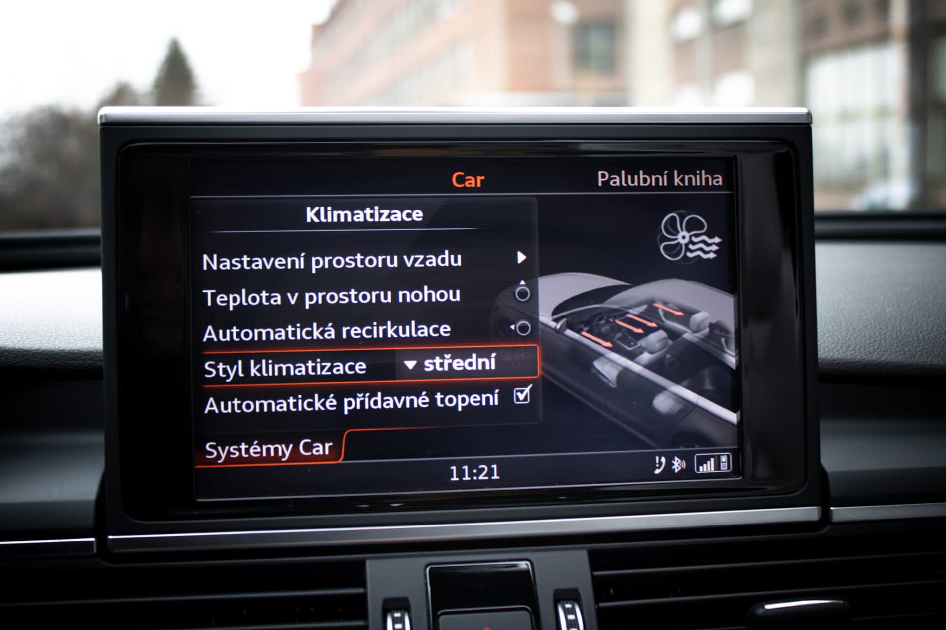 2016 AUDI A6, modrá kombi, 147 597 km