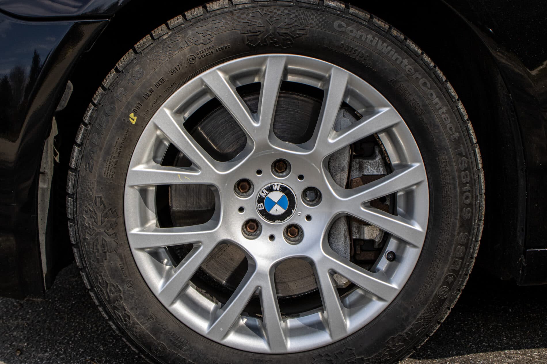 2013 BMW 750d, černá sedan, 231 861 km