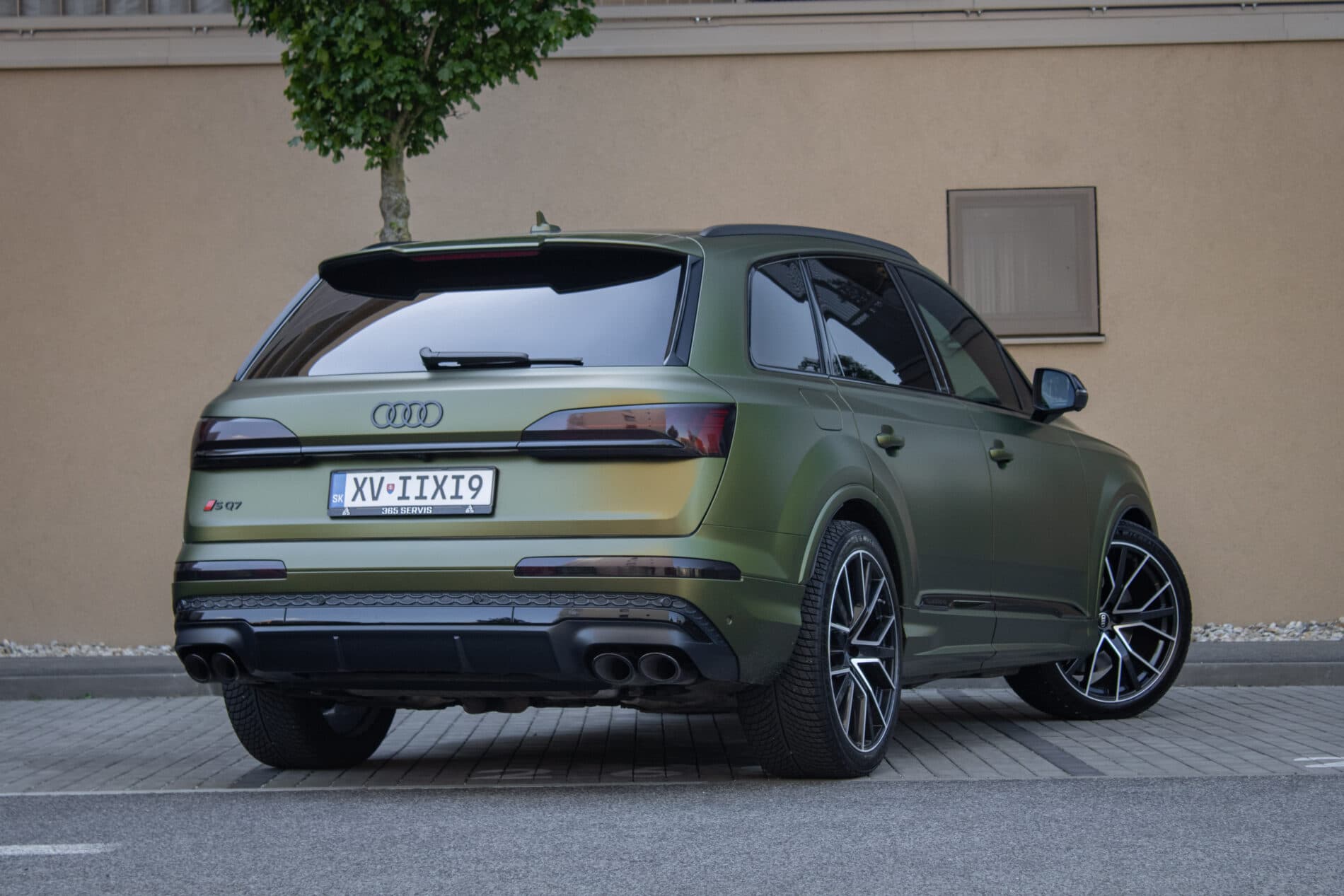 2025 AUDI SQ7, zelená suv, 36 219 km