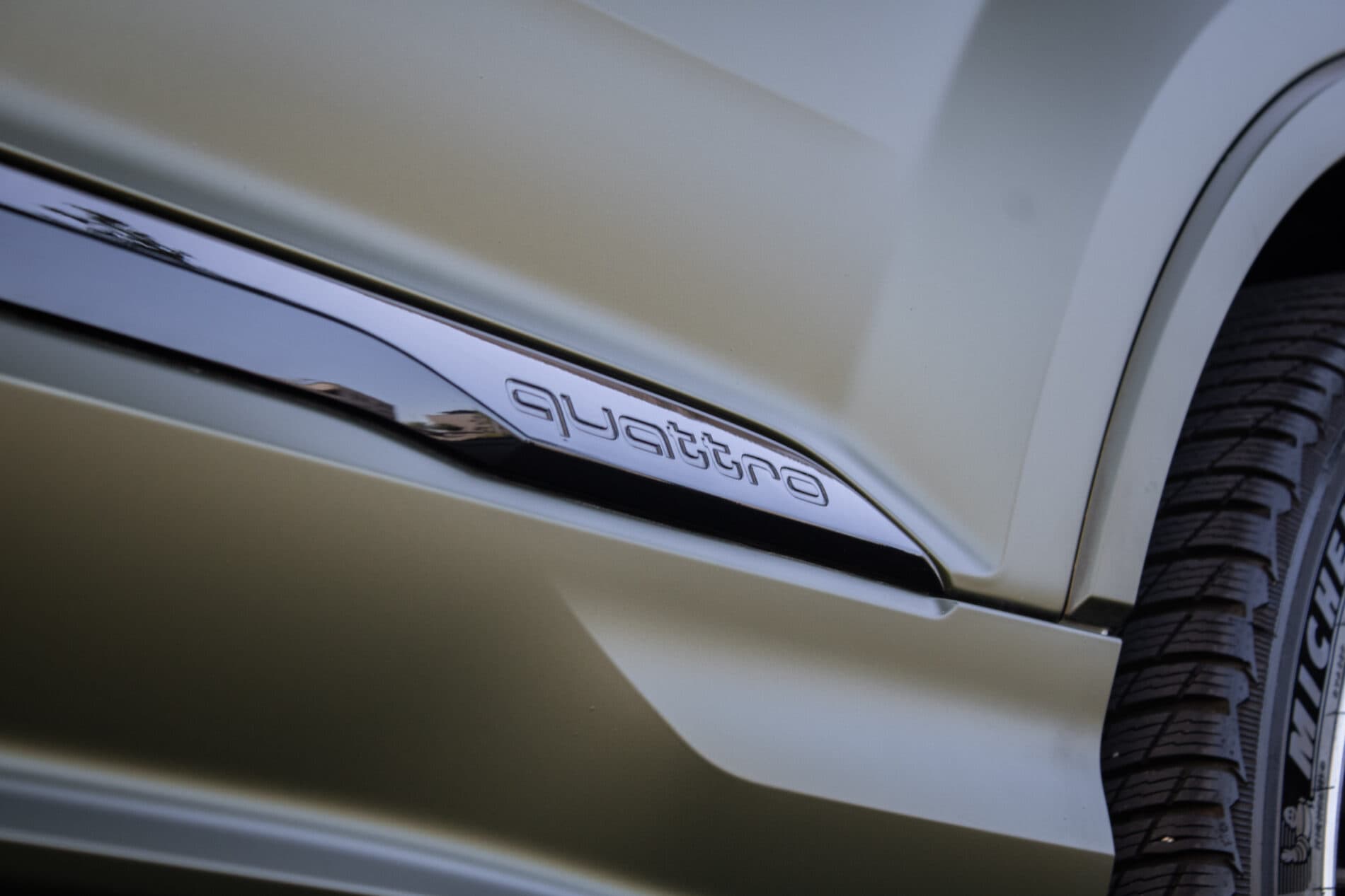 2025 AUDI SQ7, zelená suv, 36 219 km