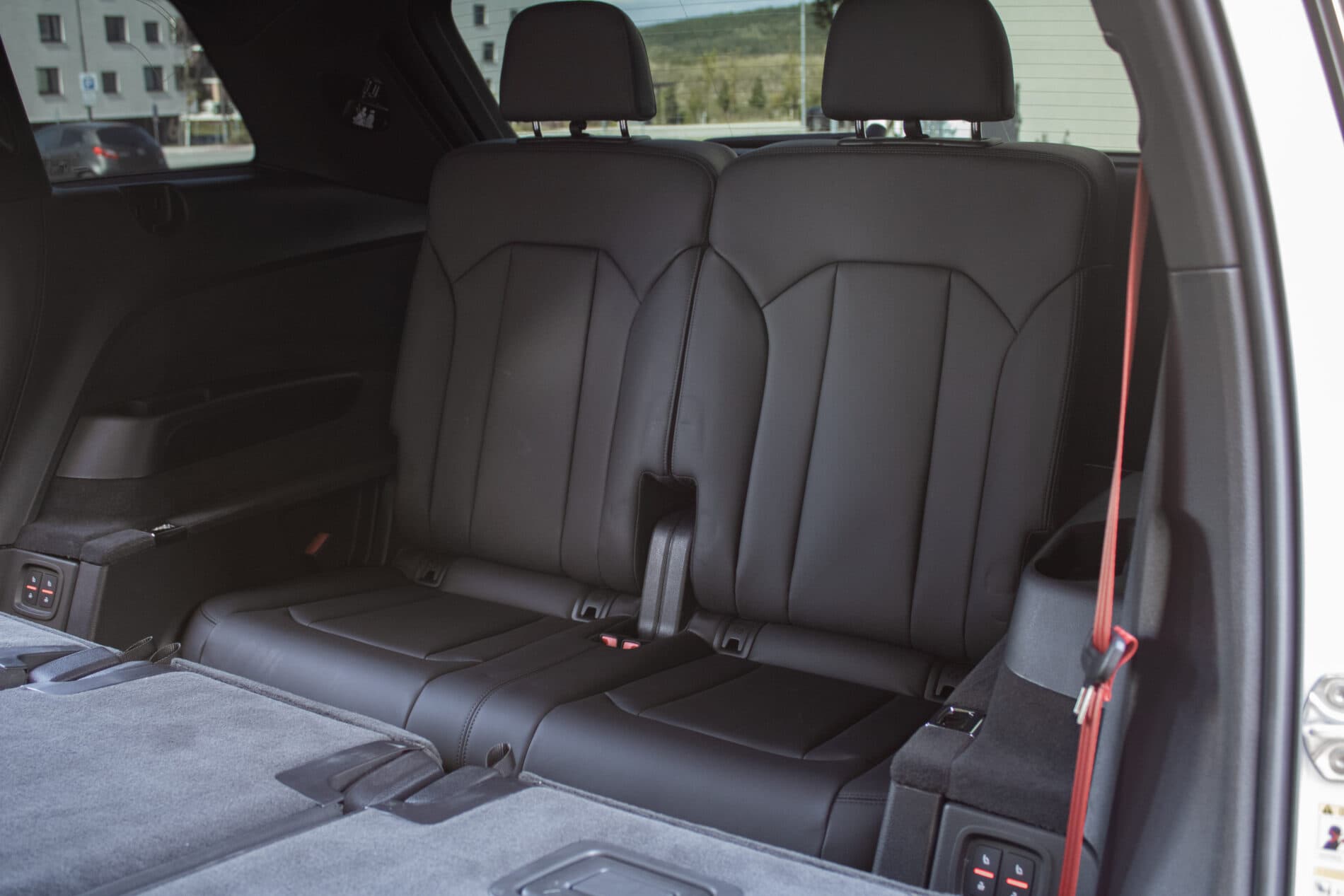 2025 AUDI SQ7, zelená suv, 36 219 km