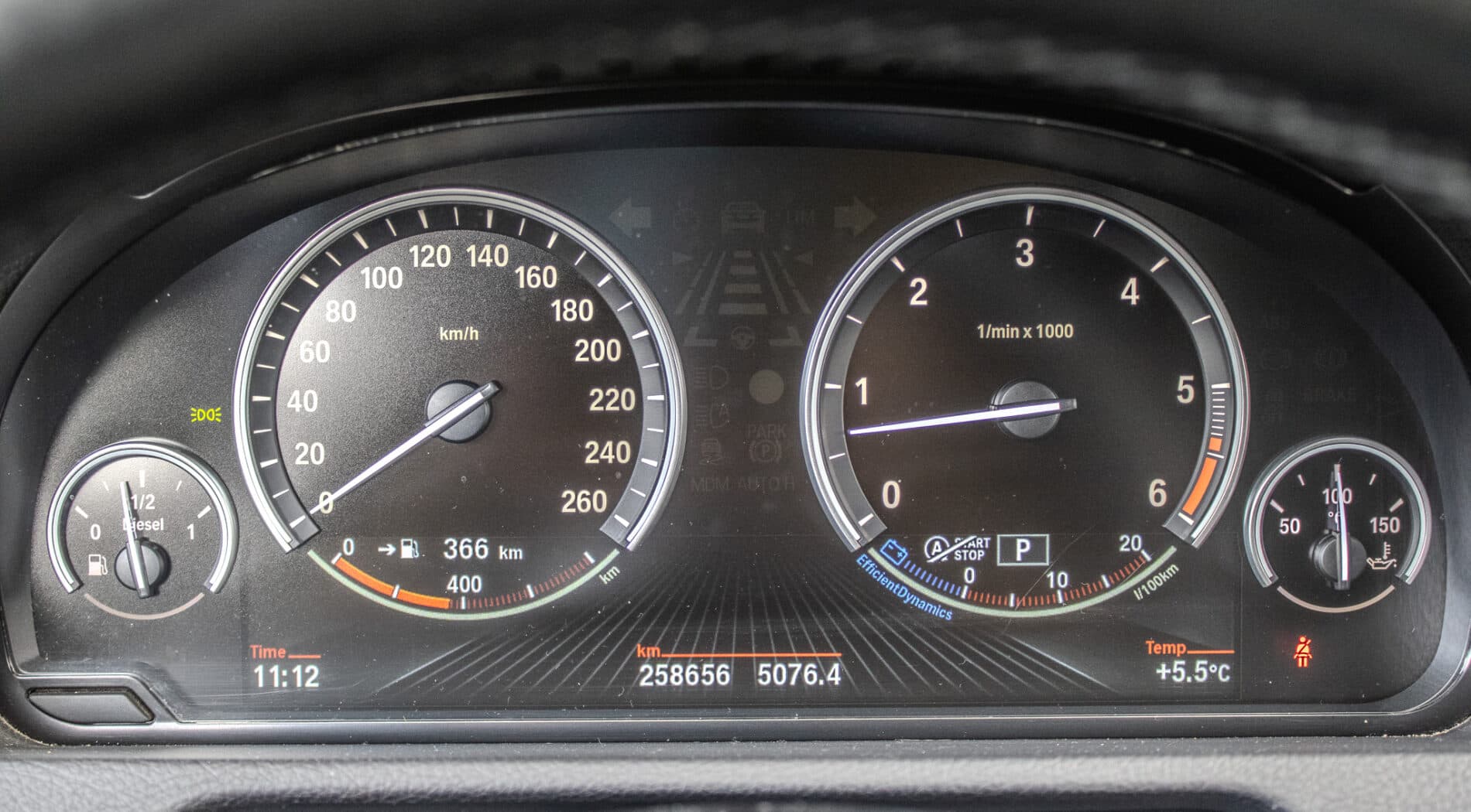 2016 BMW 530d, černá, 258 656 km