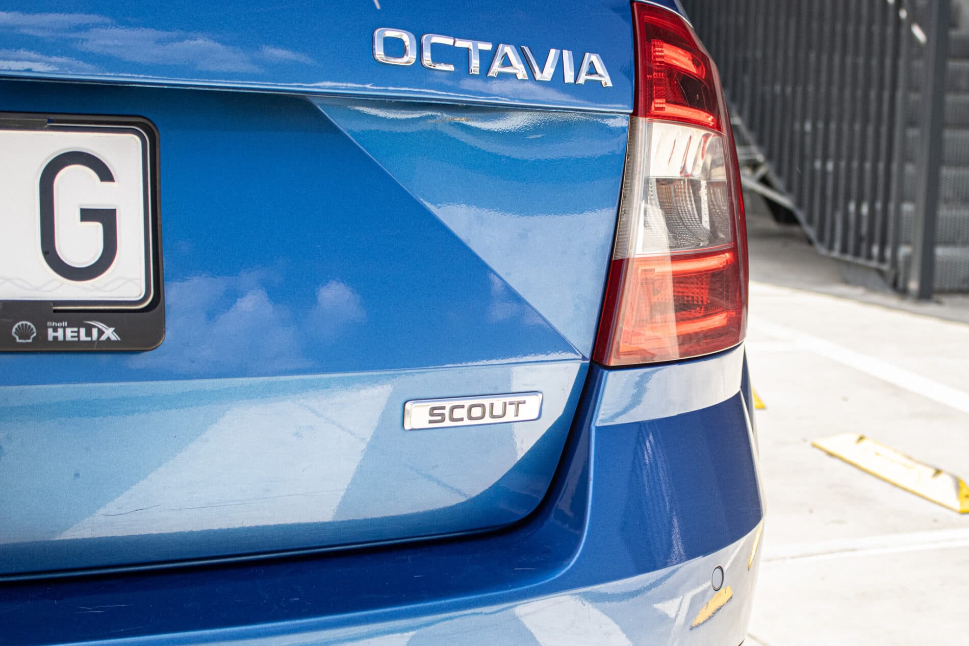 2014 Skoda Octavia RS, modrá kombi, 268 807 km