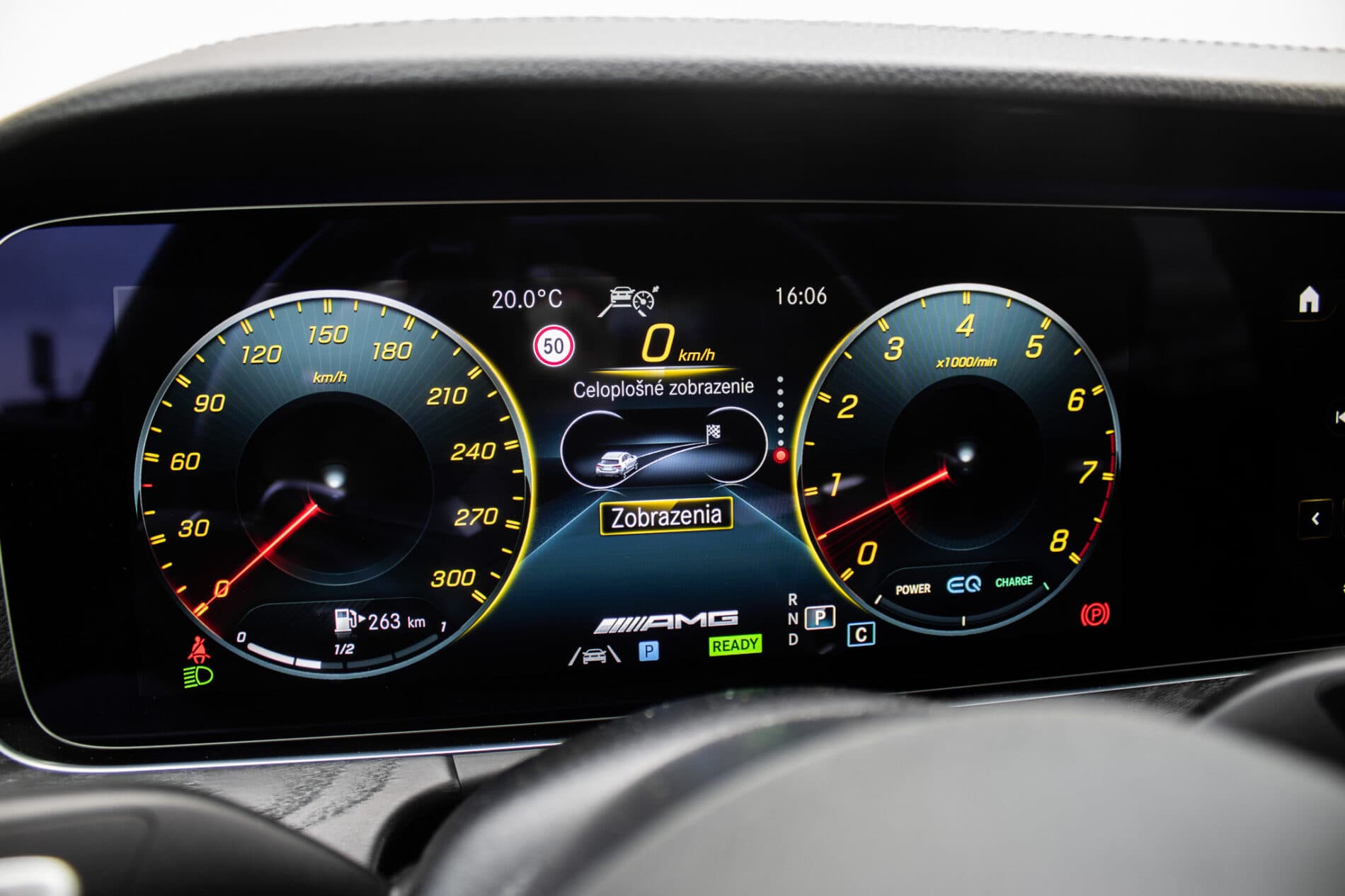 2020 Mercedes-Benz E 53 AMG, černá sedan, 85 274 km