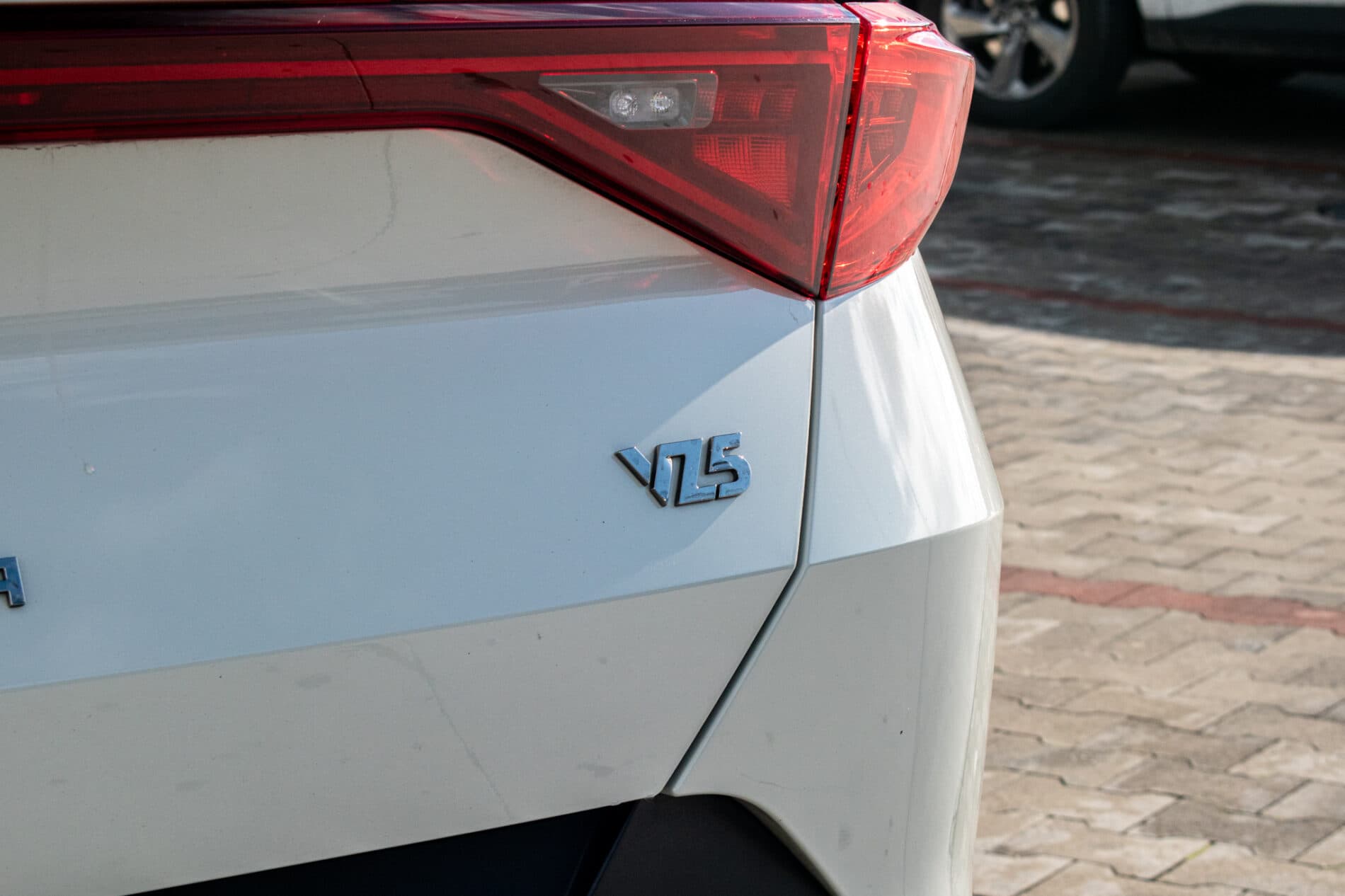 2022 Cupra Formentor VZ5, šedá suv, 45 979 km