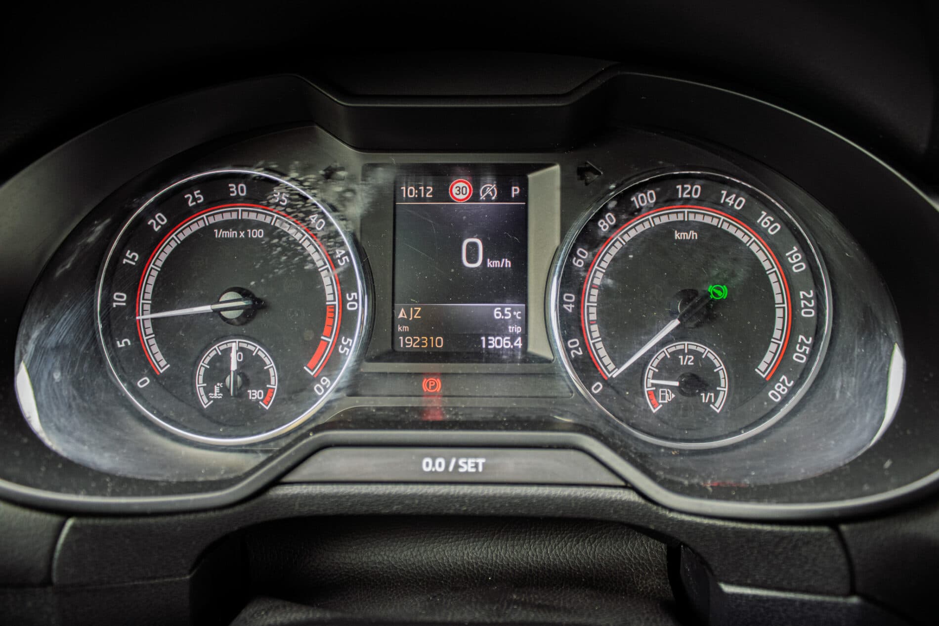 2017 Skoda Octavia RS, šedá kombi, 192 310 km