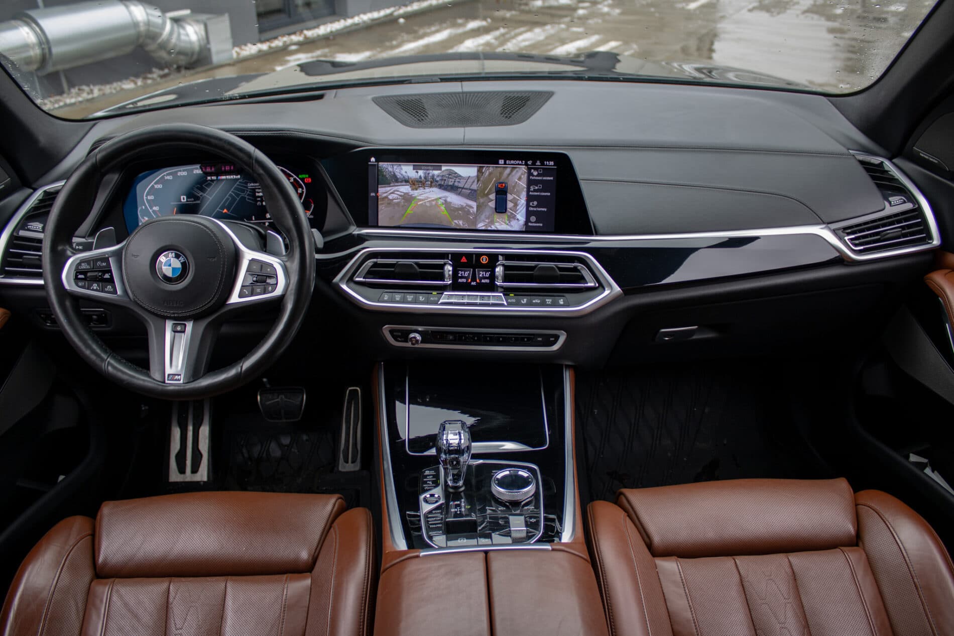 2019 BMW X5 M50d, černá suv, 183 178 km