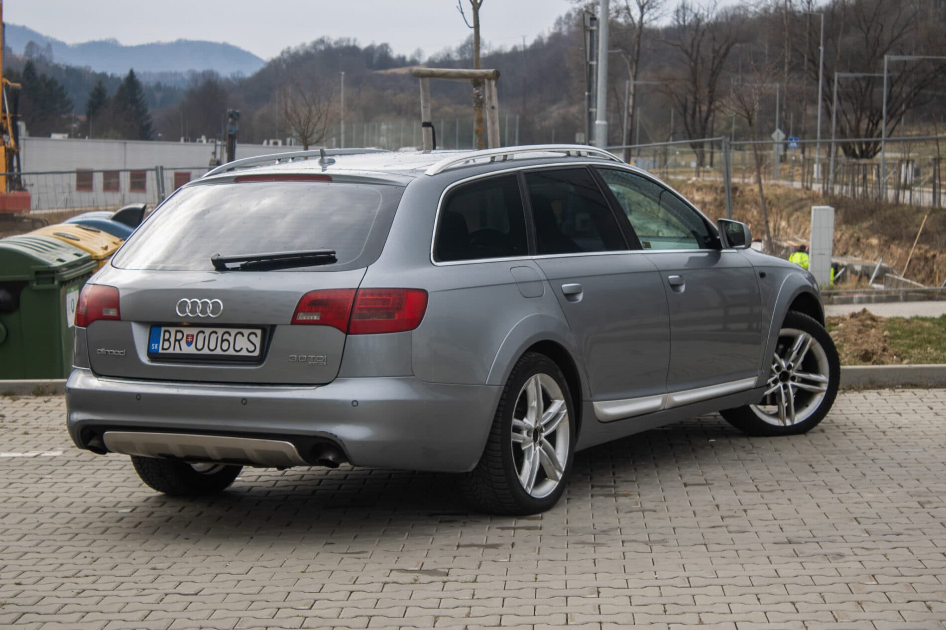 2008 AUDI A6, šedá kombi, 322 480 km