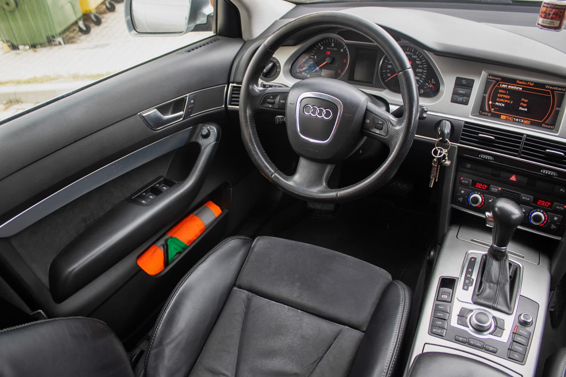 2008 AUDI A6, šedá kombi, 322 480 km