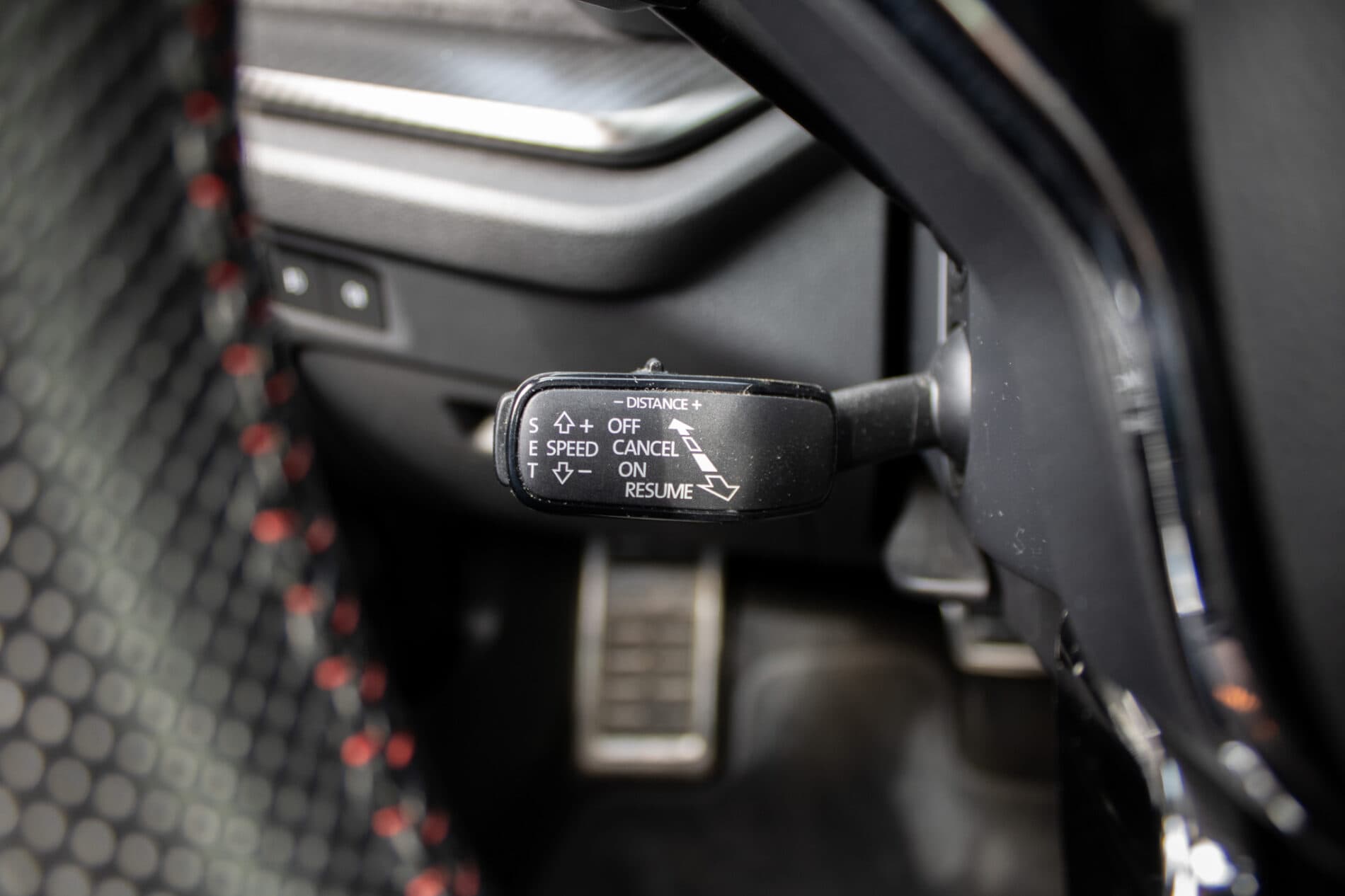 2020 Skoda Octavia RS, červená sedan, 144 815 km