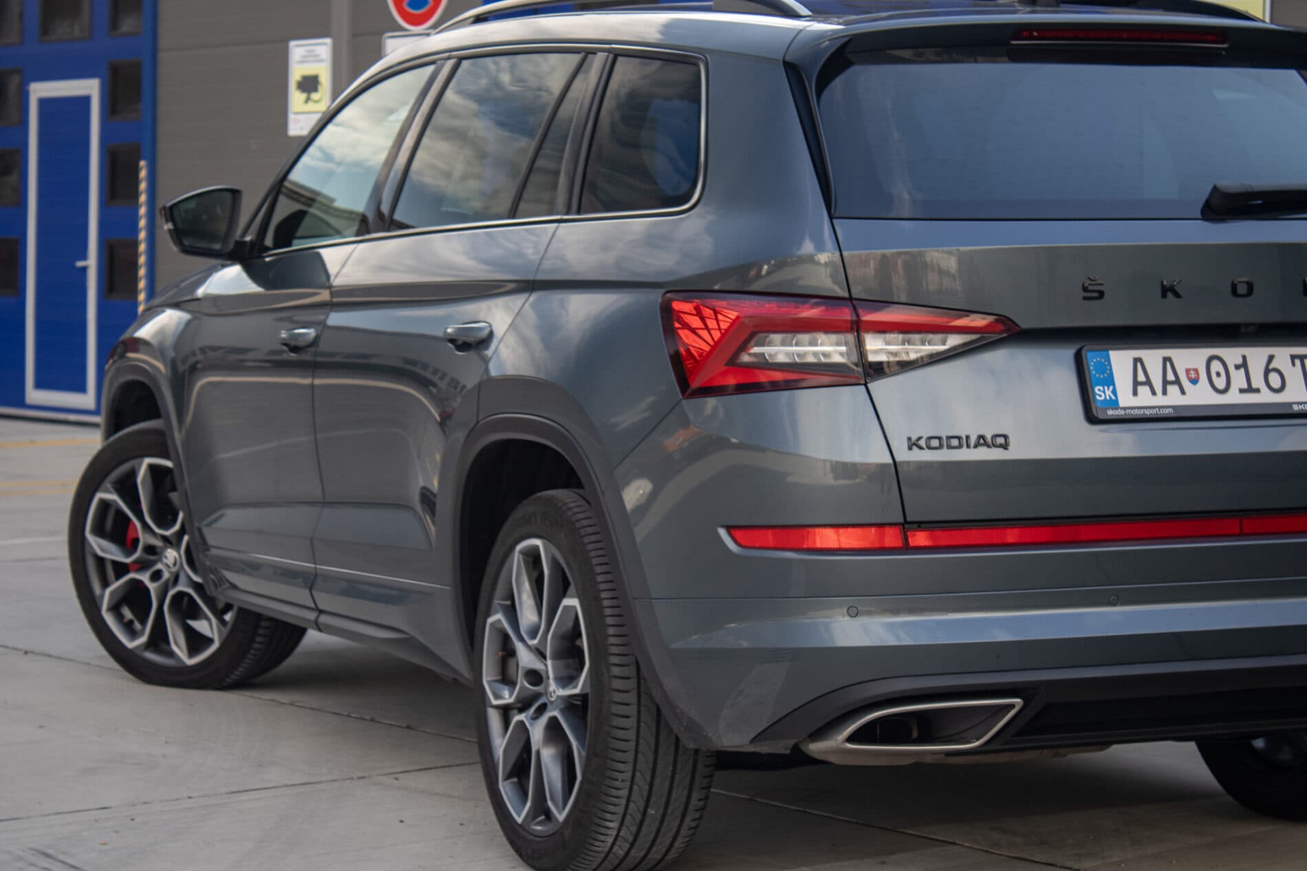 2020 Skoda Kodiaq RS, šedá suv, 131 224 km