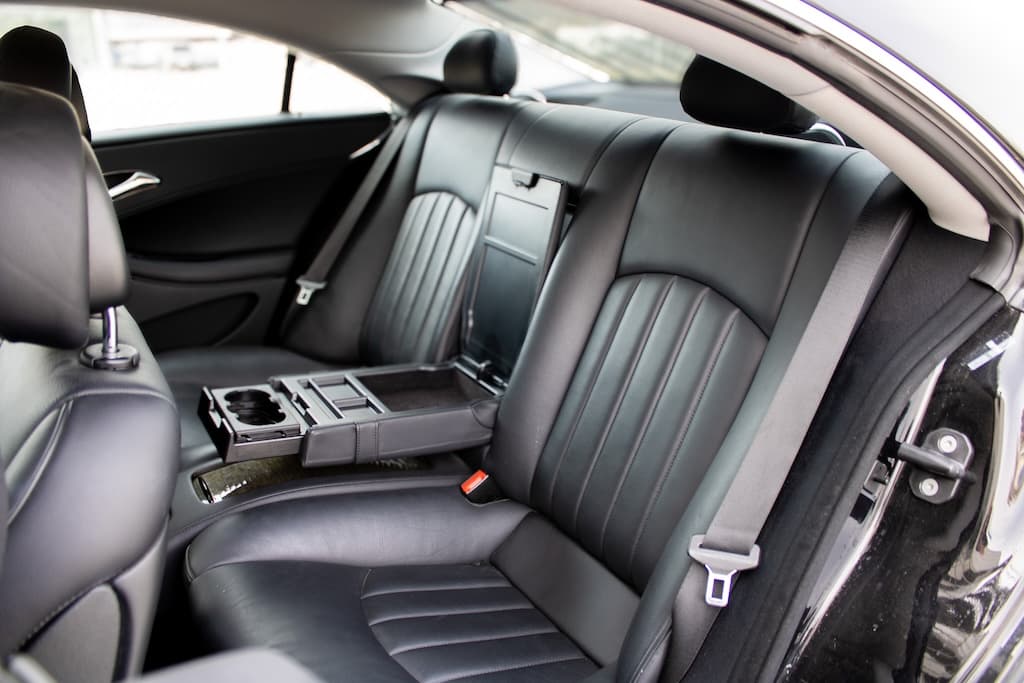 2010 Mercedes-Benz CLS 350 CDI, černá sedan, 237 417 km