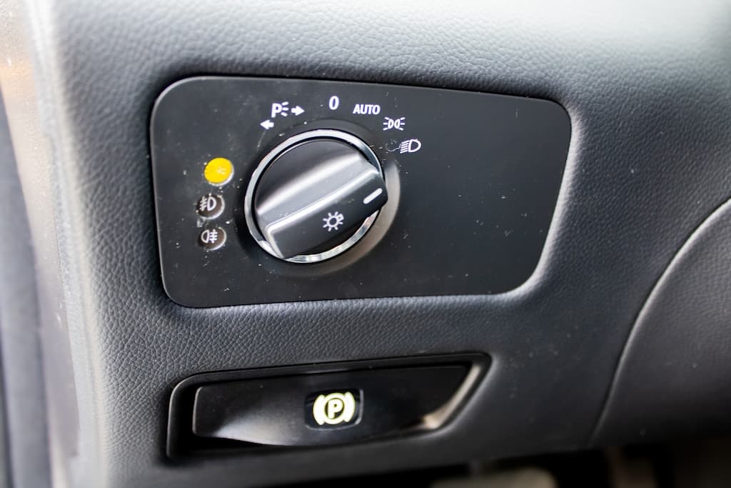 2010 Mercedes-Benz CLS 350 CDI, černá sedan, 237 417 km
