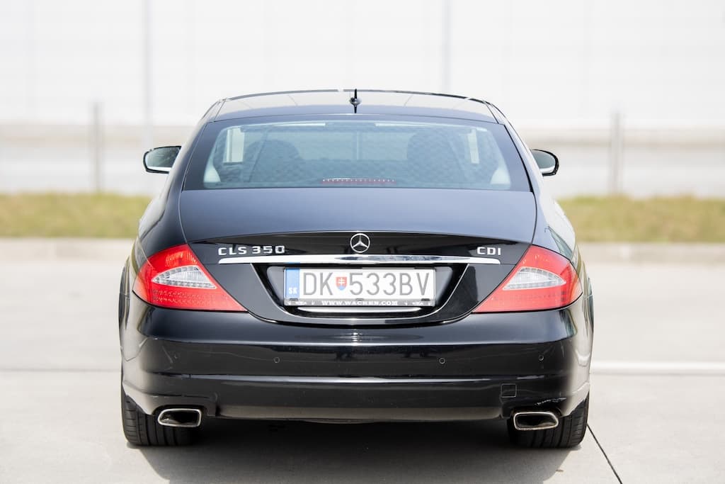 2010 Mercedes-Benz CLS 350 CDI, černá sedan, 237 417 km