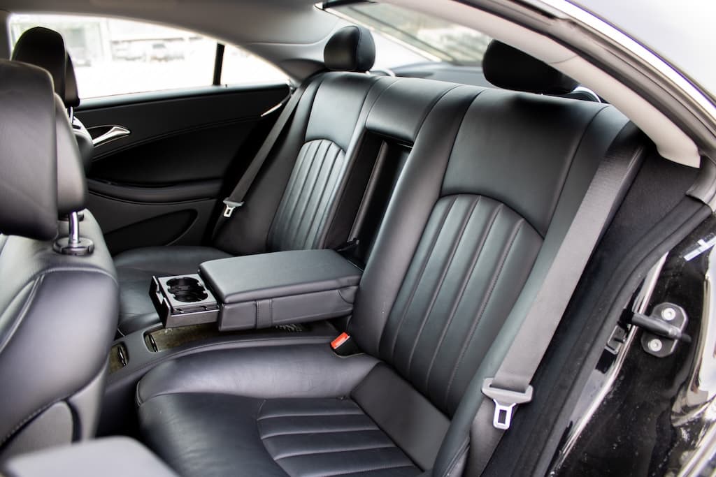 2010 Mercedes-Benz CLS 350 CDI, černá sedan, 237 417 km