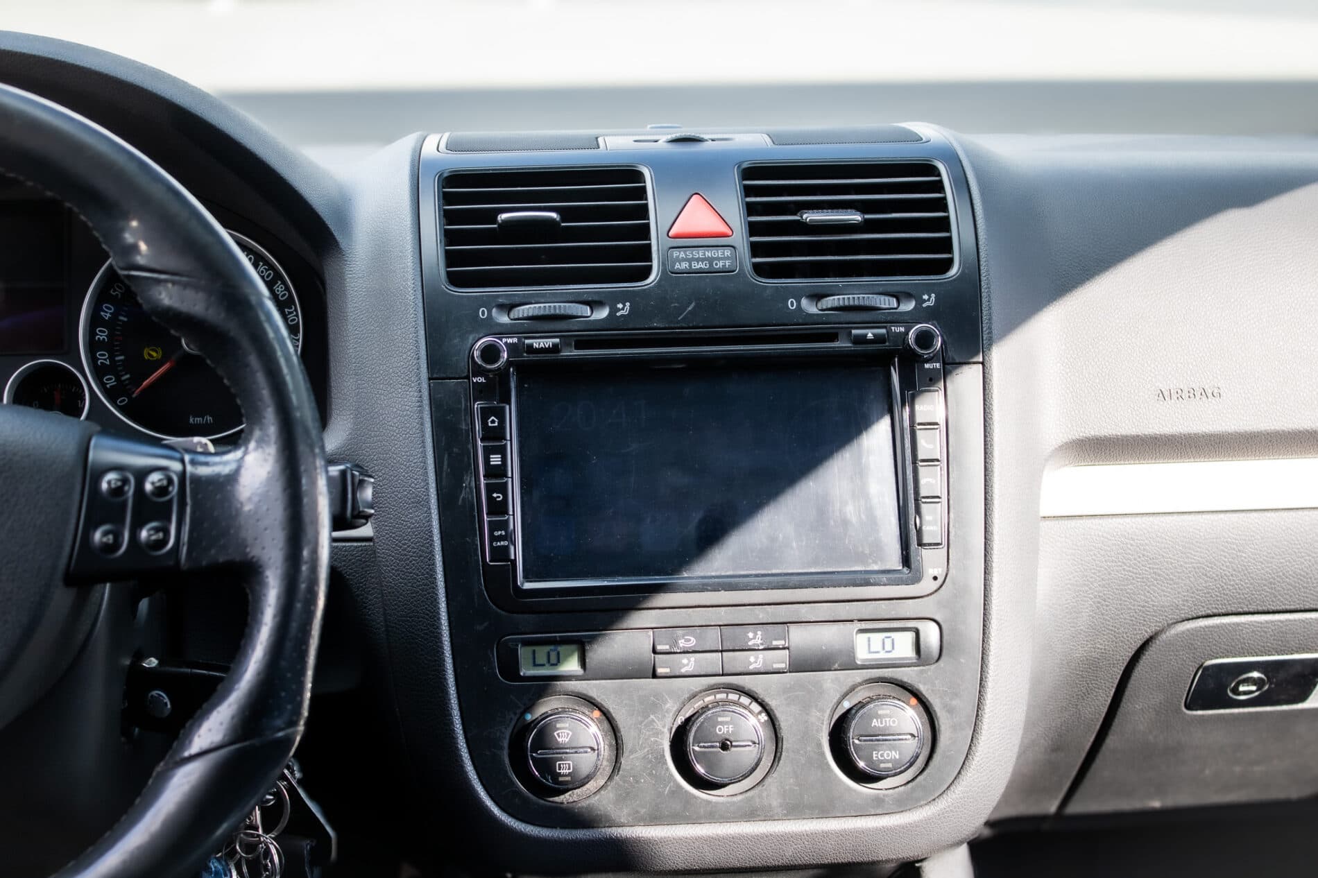 2005 Volkswagen Golf GTI, červená hatchback, 275 000 km