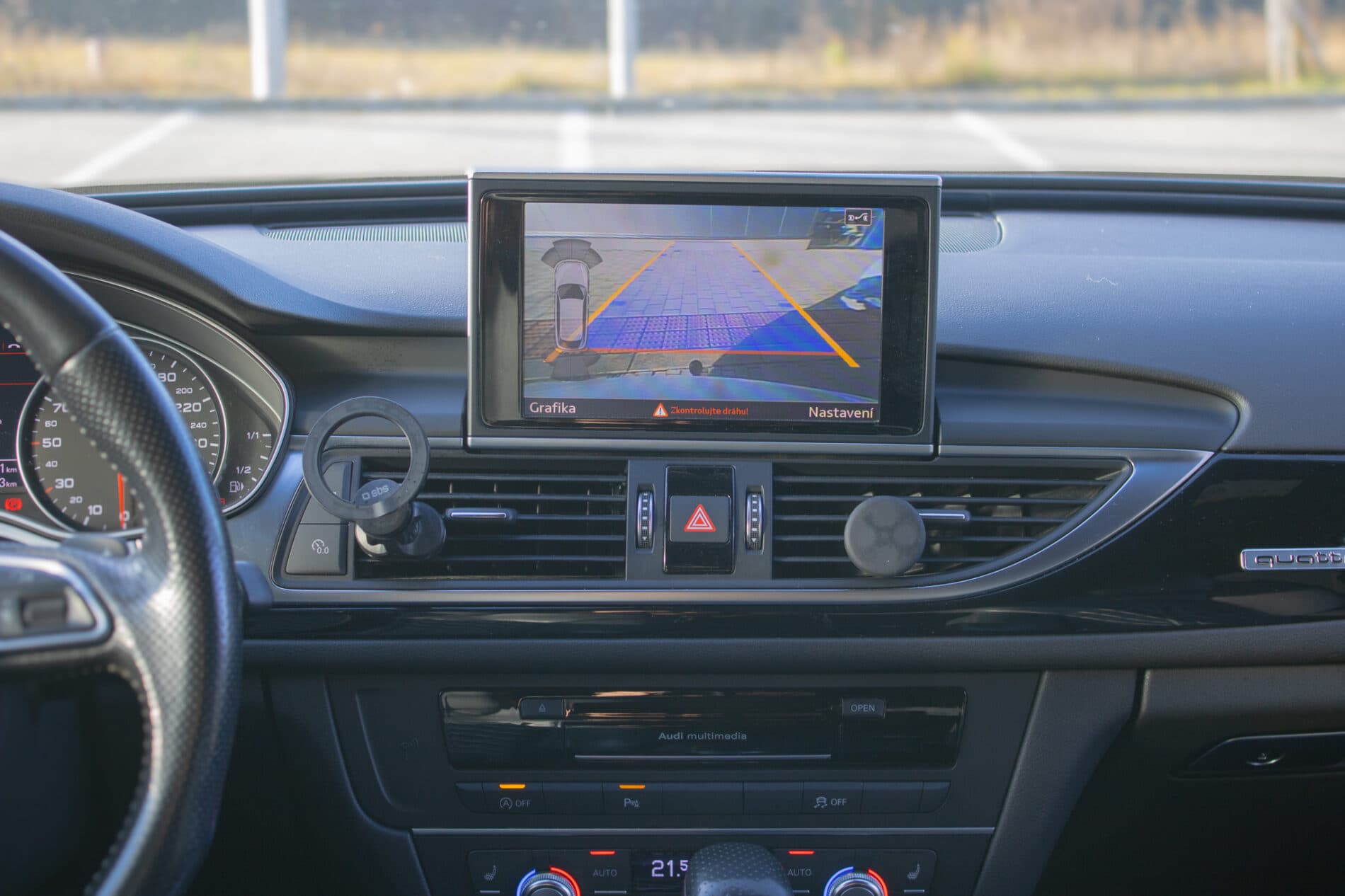 2015 AUDI A6, bílá kombi, 281 000 km