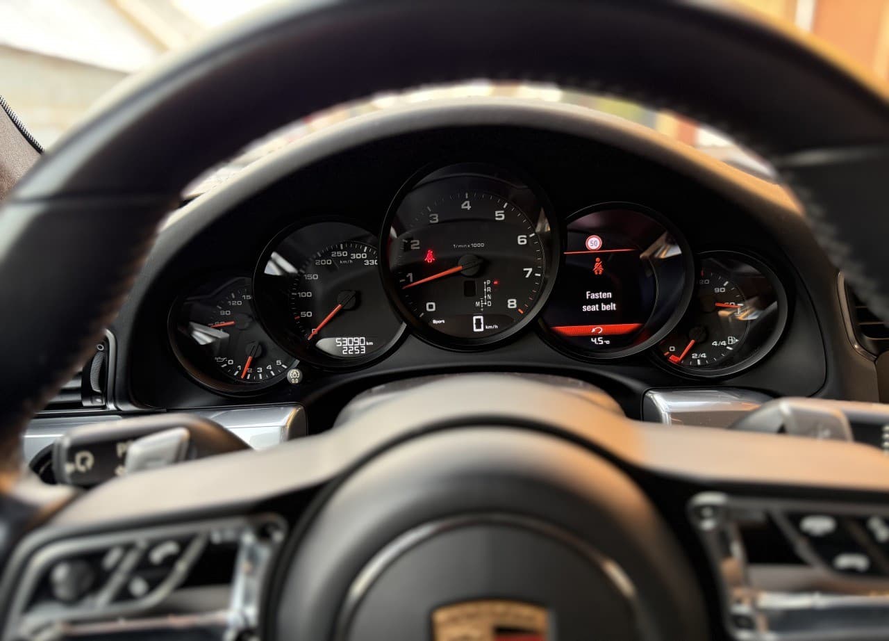 2018 Porsche 991 Carrera, černá kupé, 53 090 km