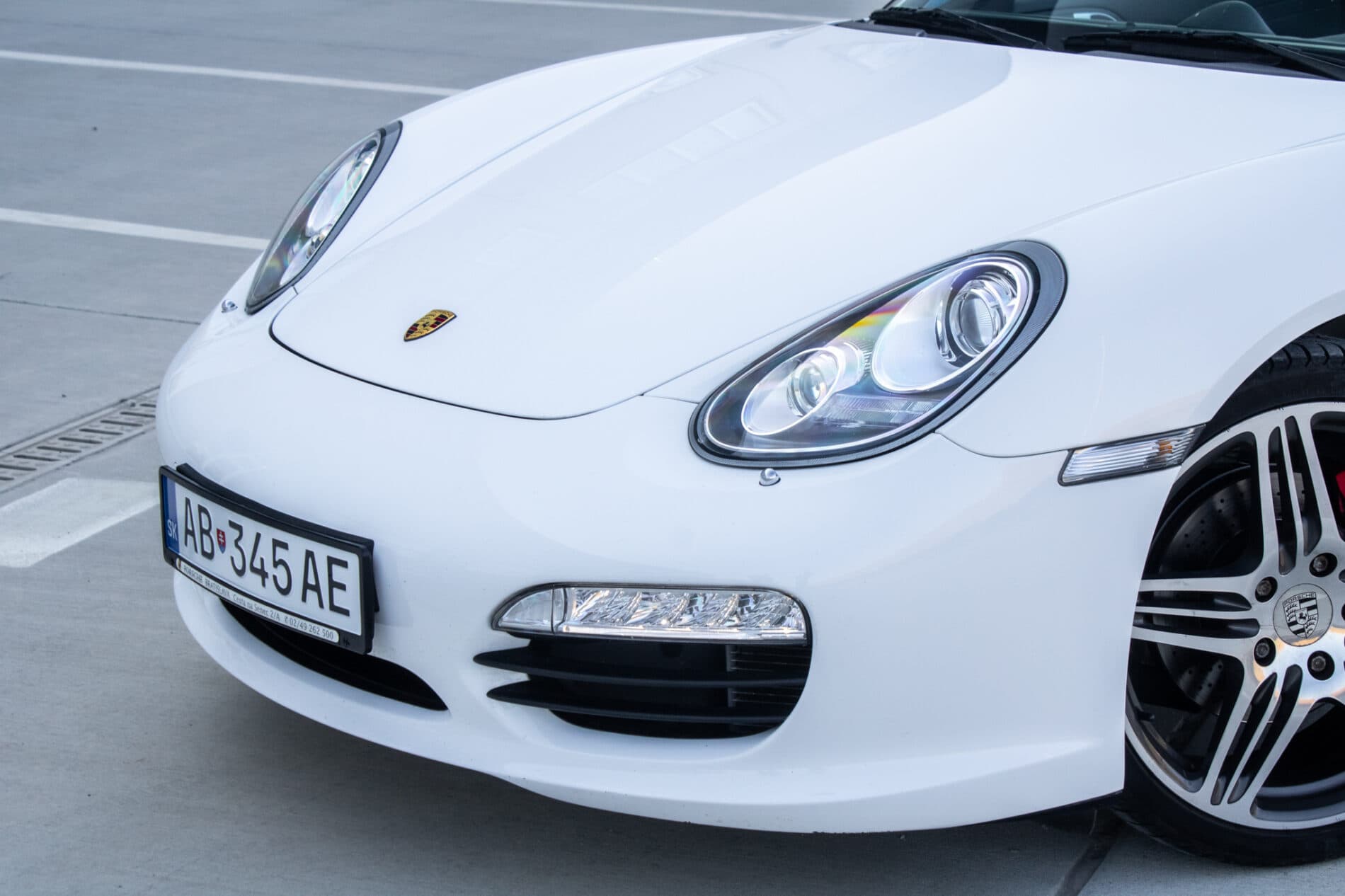 2010 Porsche Boxster S, bílá kabriolet, 57 649 km
