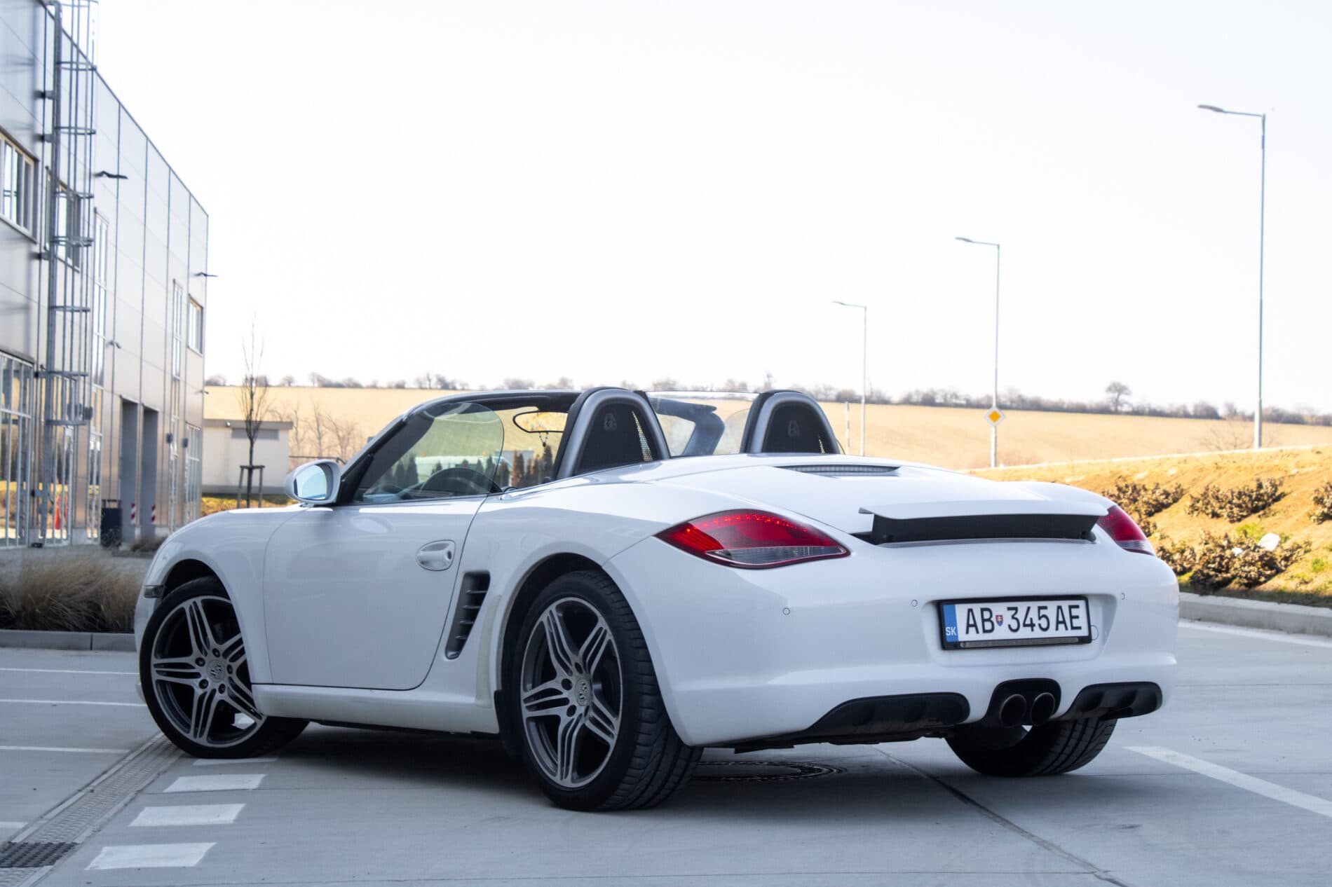 2010 Porsche Boxster S, bílá kabriolet, 57 649 km