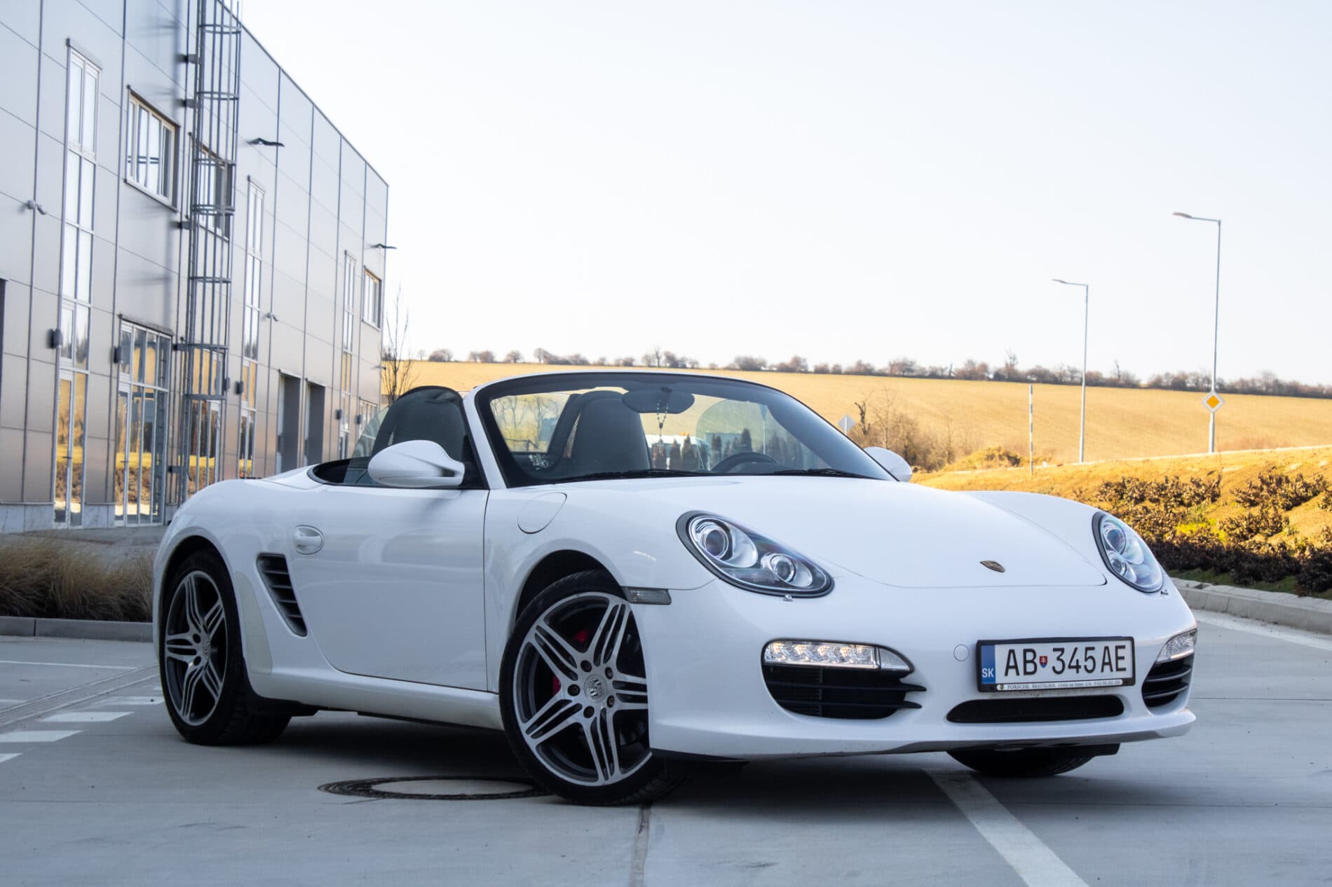 2010 Porsche Boxster S, bílá kabriolet, 57 649 km