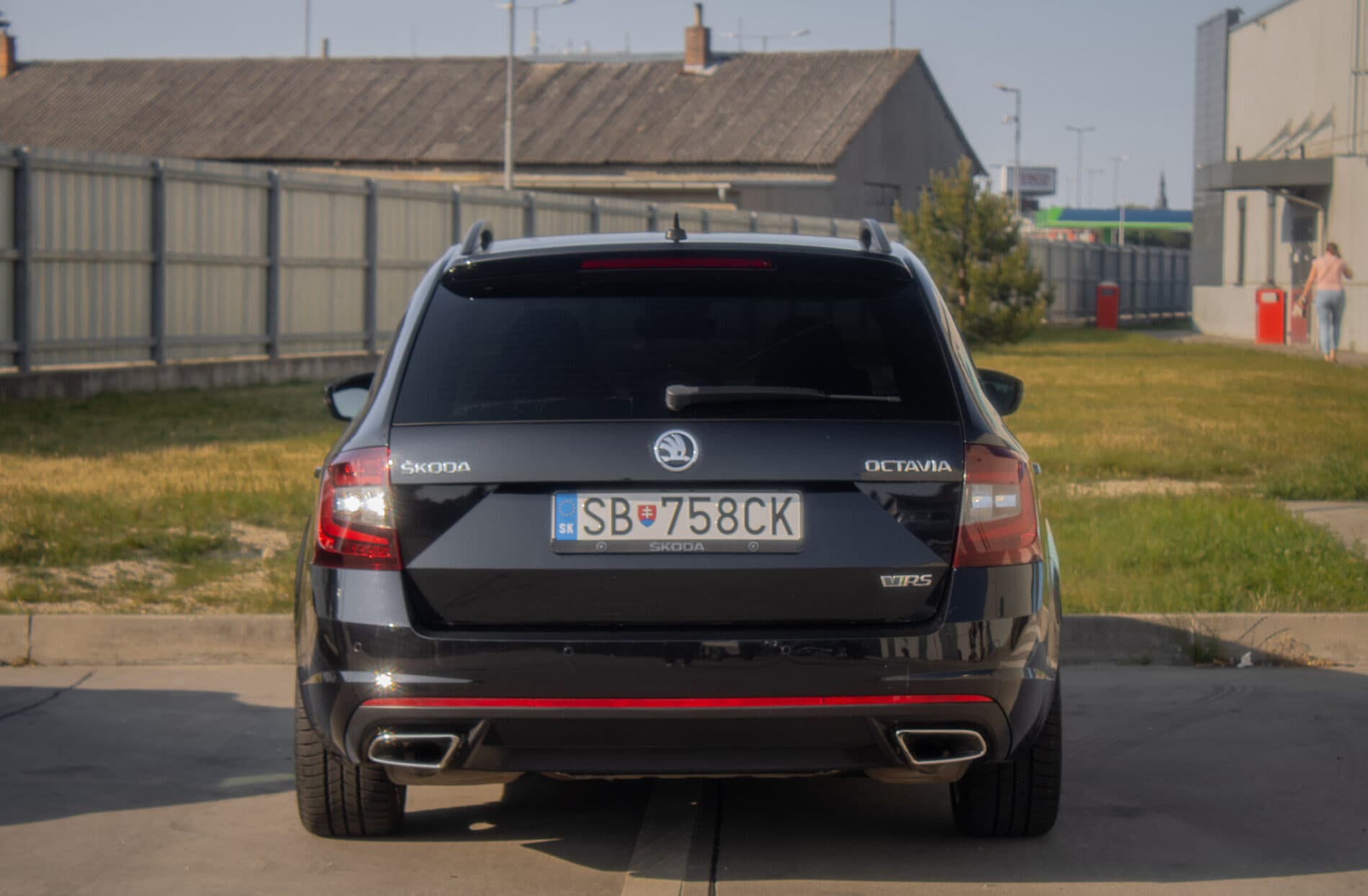 2018 Skoda Octavia RS, černá kombi, 223 705 km