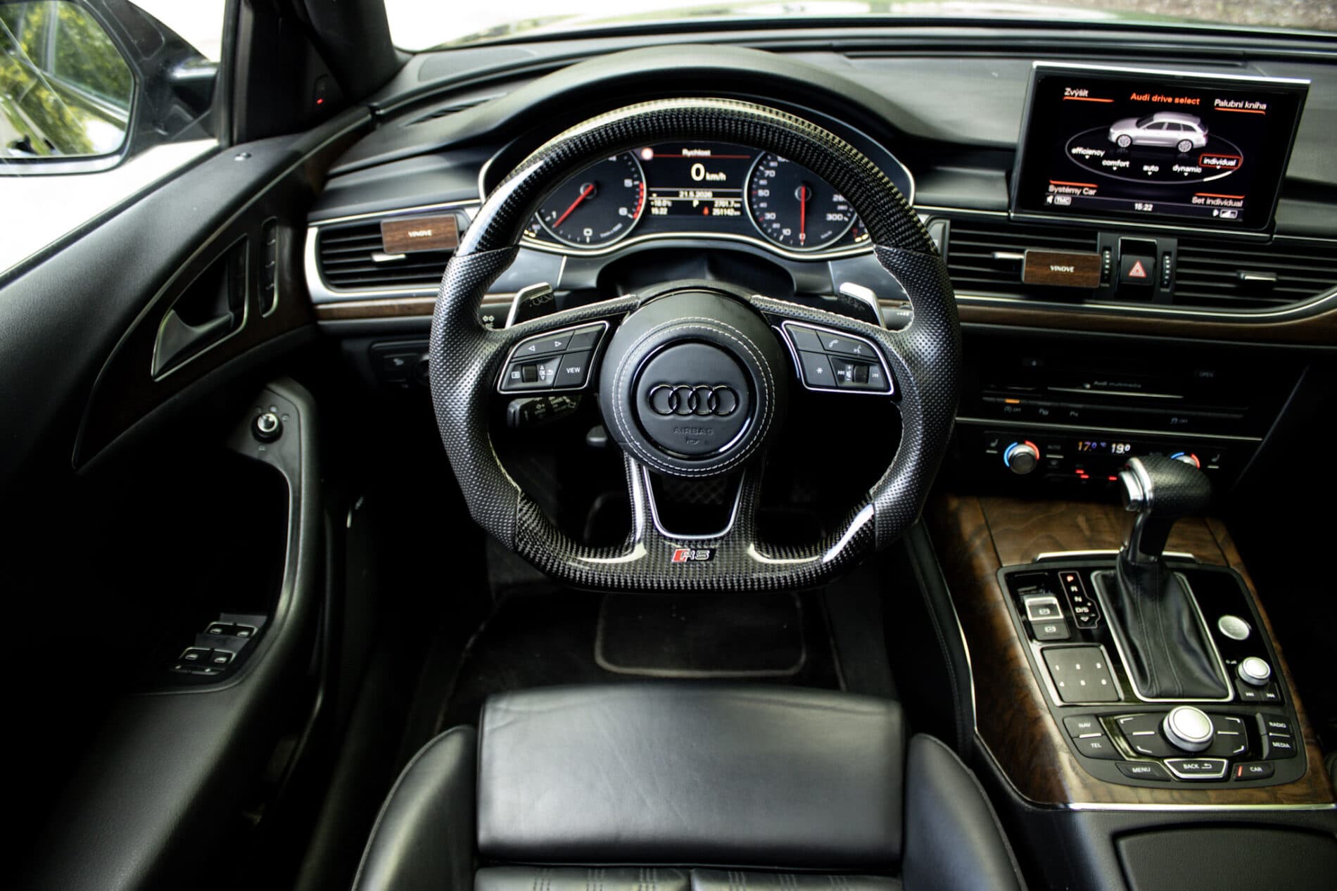 2014 AUDI A6, černá kombi, 251 142 km