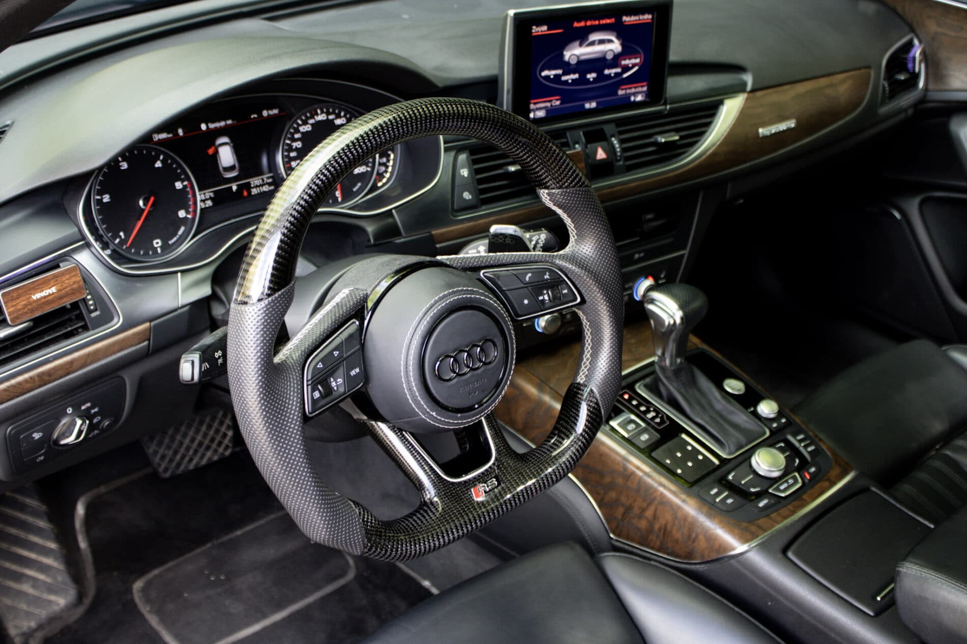 2014 AUDI A6, černá kombi, 251 142 km