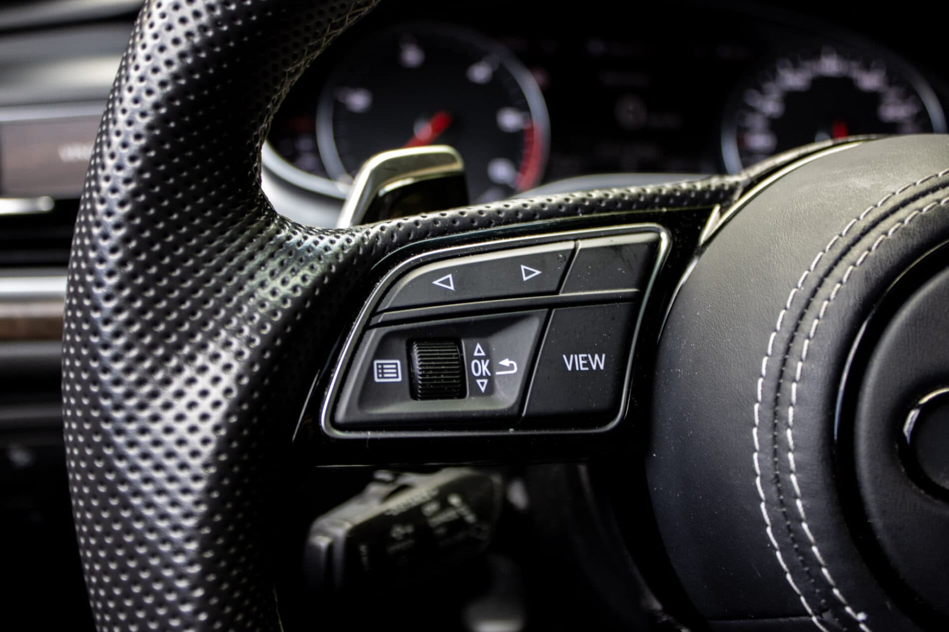 2014 AUDI A6, černá kombi, 251 142 km