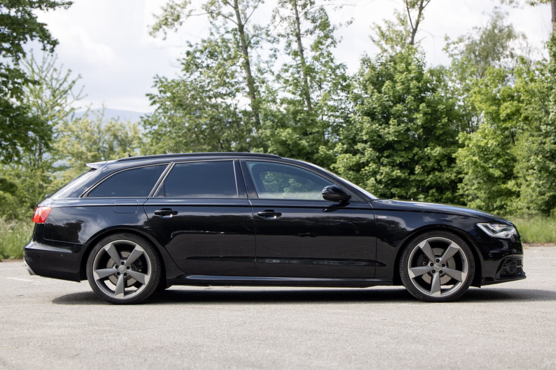 2014 AUDI A6, černá kombi, 251 142 km