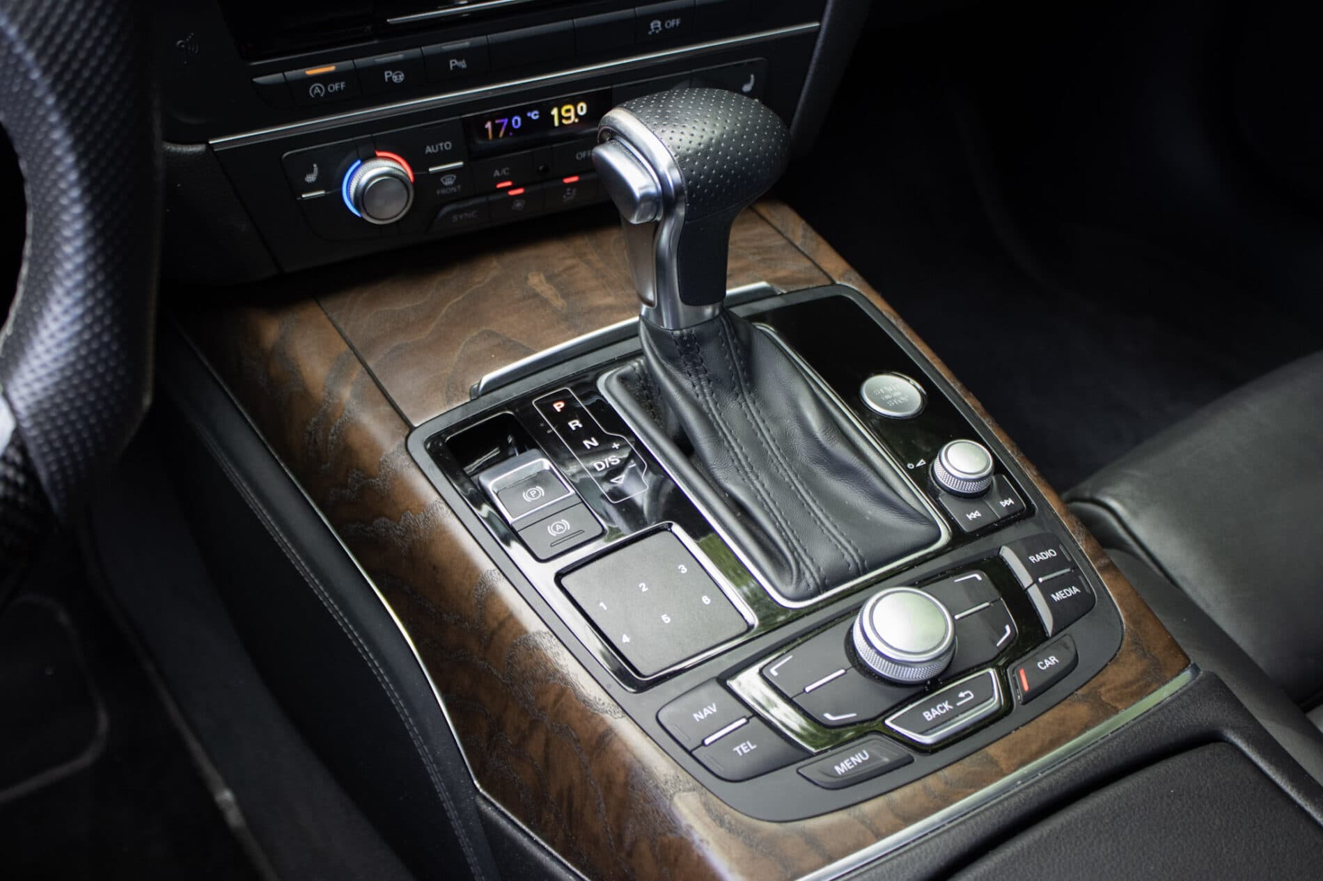 2014 AUDI A6, černá kombi, 251 142 km