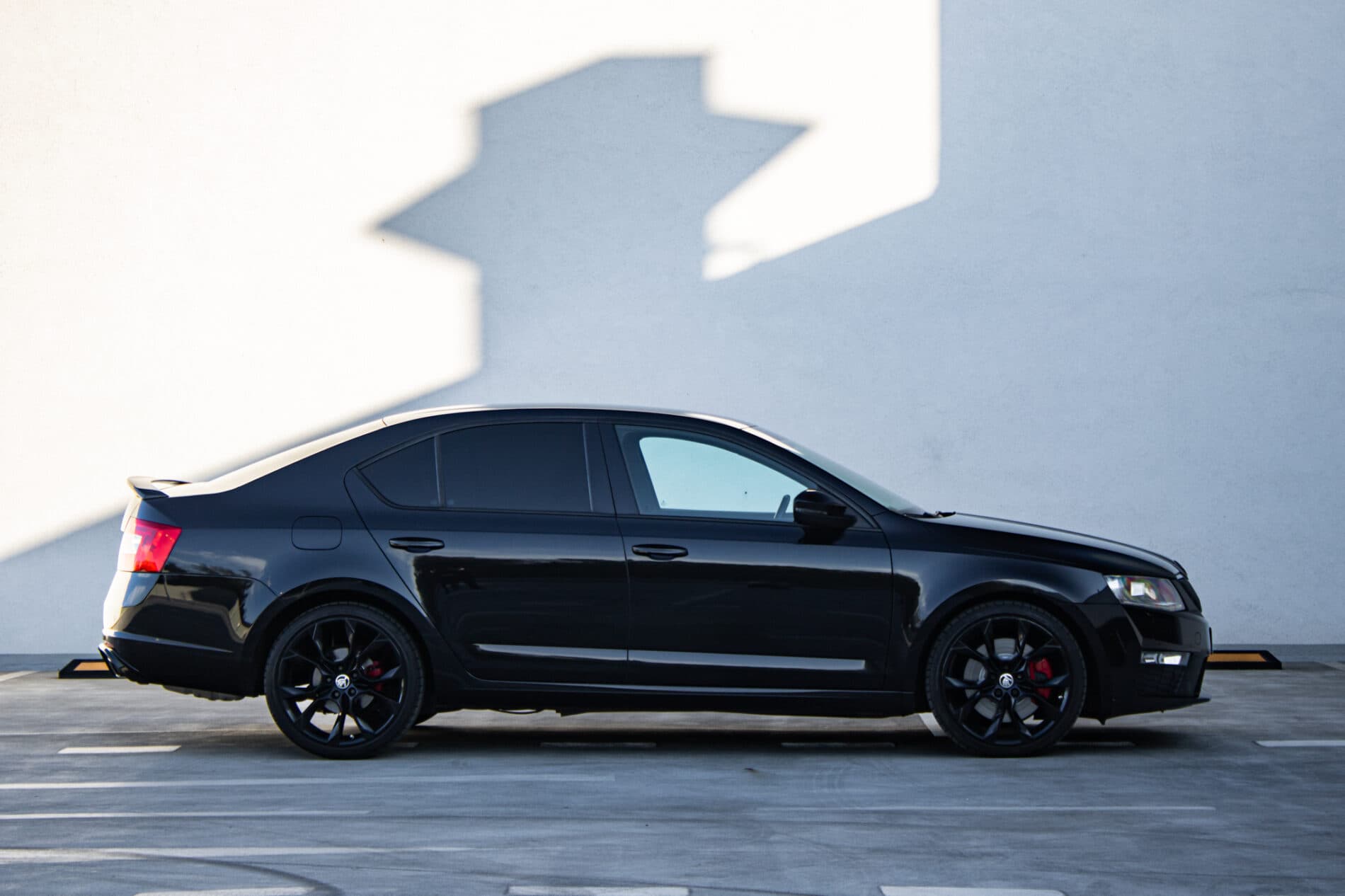 2016 Skoda Octavia RS, černá sedan, 227 447 km