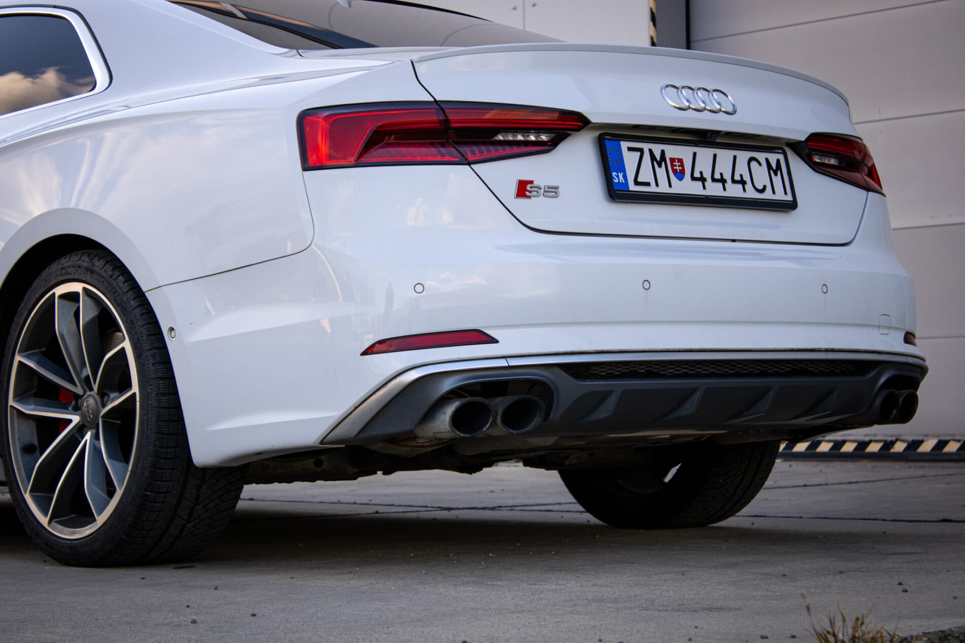 2016 AUDI S5, bílá kupé, 62 493 km